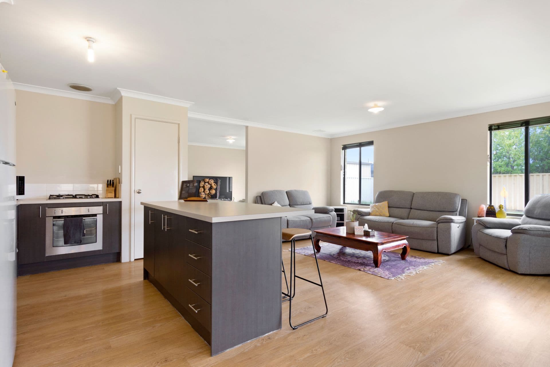 25 Marseilles Drive, Yalyalup, WA, 6280, Yalyalup - Thumbnail 4