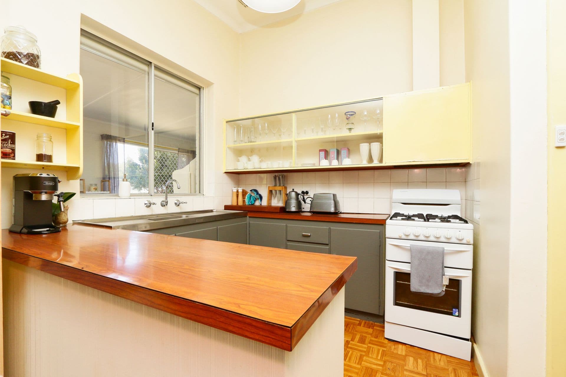 14 Morrissey Street, Glen Iris, WA, 6230, Glen Iris - Thumbnail 4