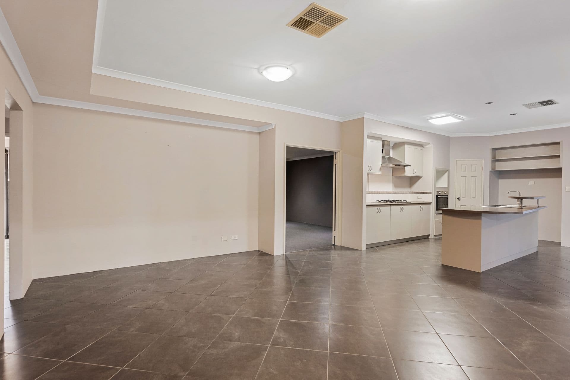 37/23 Casuarina Drive, Bunbury, WA, 6230, Millbridge - Thumbnail 8