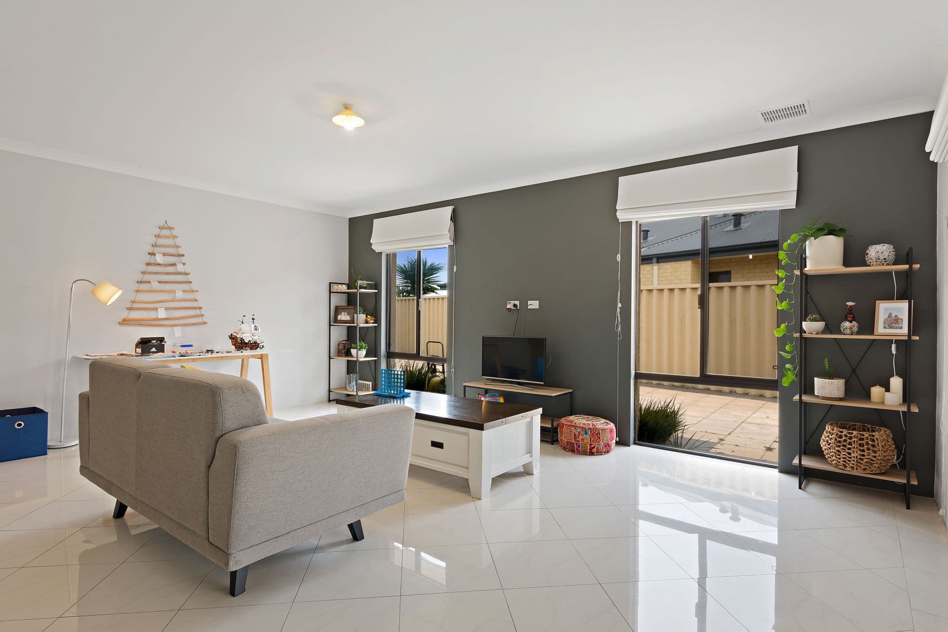 5 Apsley Circle, Millbridge, WA, 6232, Millbridge - Thumbnail 7