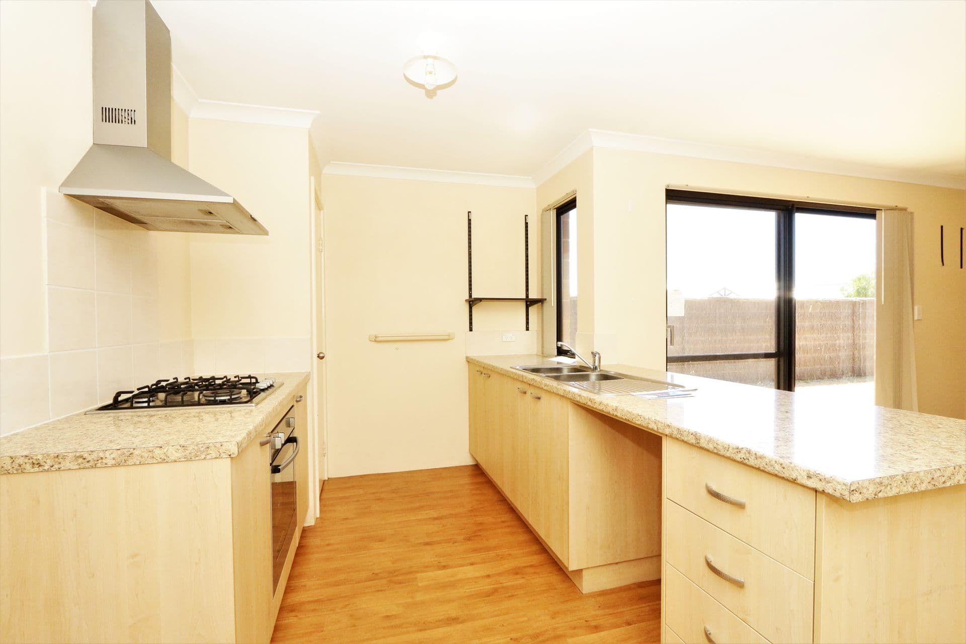 37/23 Casuarina Drive, Bunbury, WA, 6230, Dalyellup - Thumbnail 2