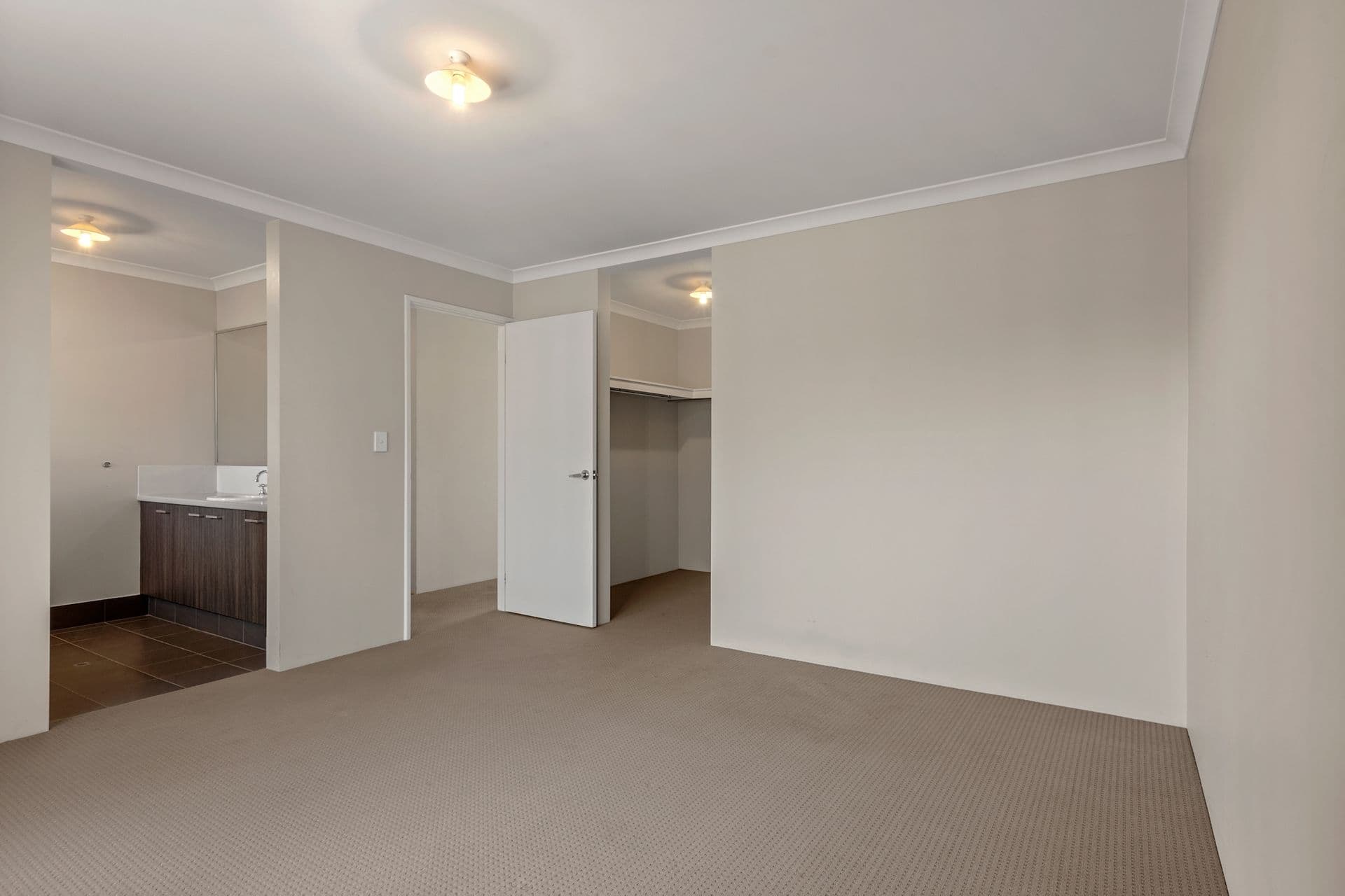 13 Friartuck Road, Dalyellup, WA, 6230, Dalyellup - Thumbnail 6