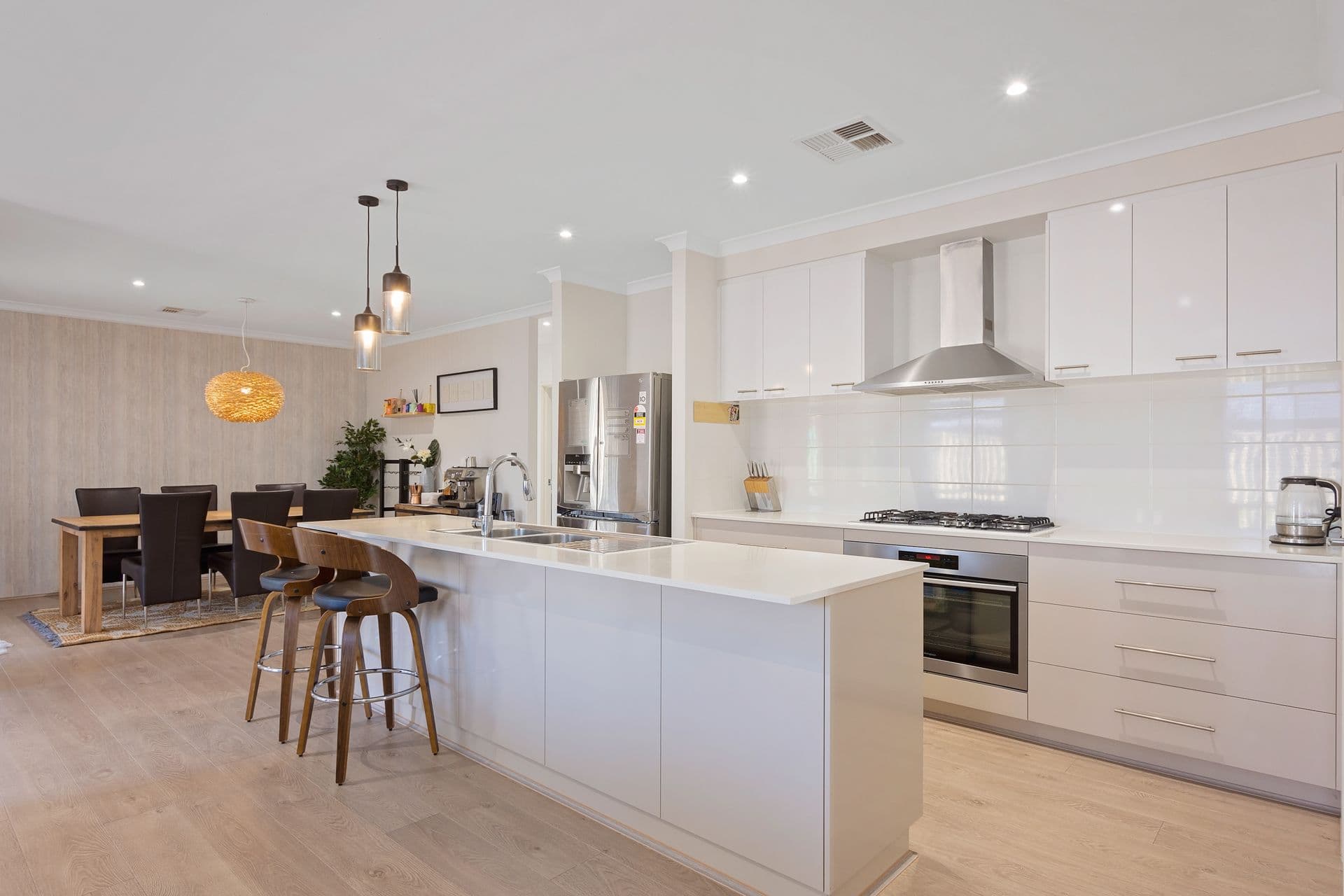 37/23 Casuarina Drive, Bunbury, WA, 6230, Millbridge - Thumbnail 2