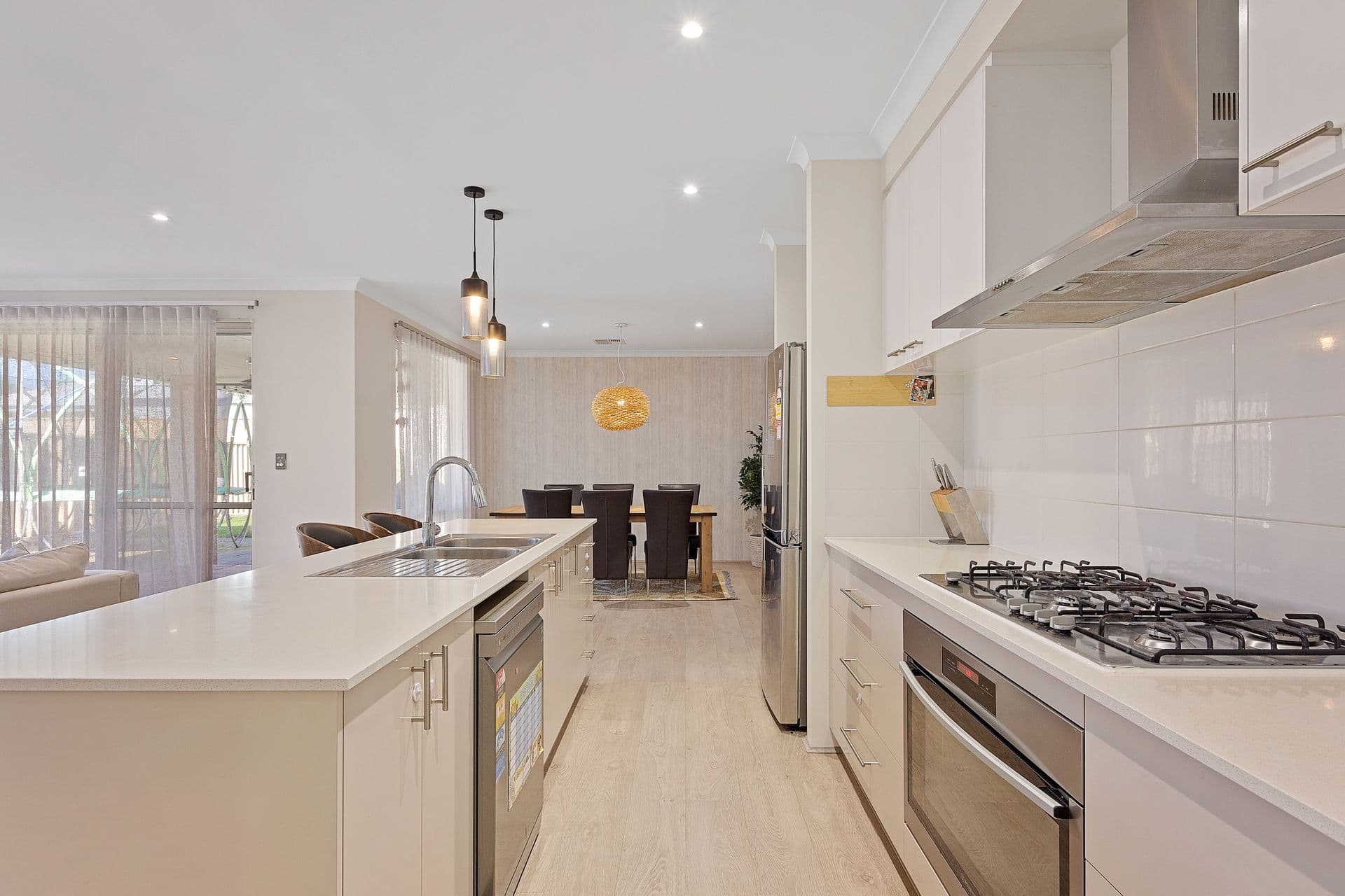 37/23 Casuarina Drive, Bunbury, WA, 6230, Millbridge - Thumbnail 3