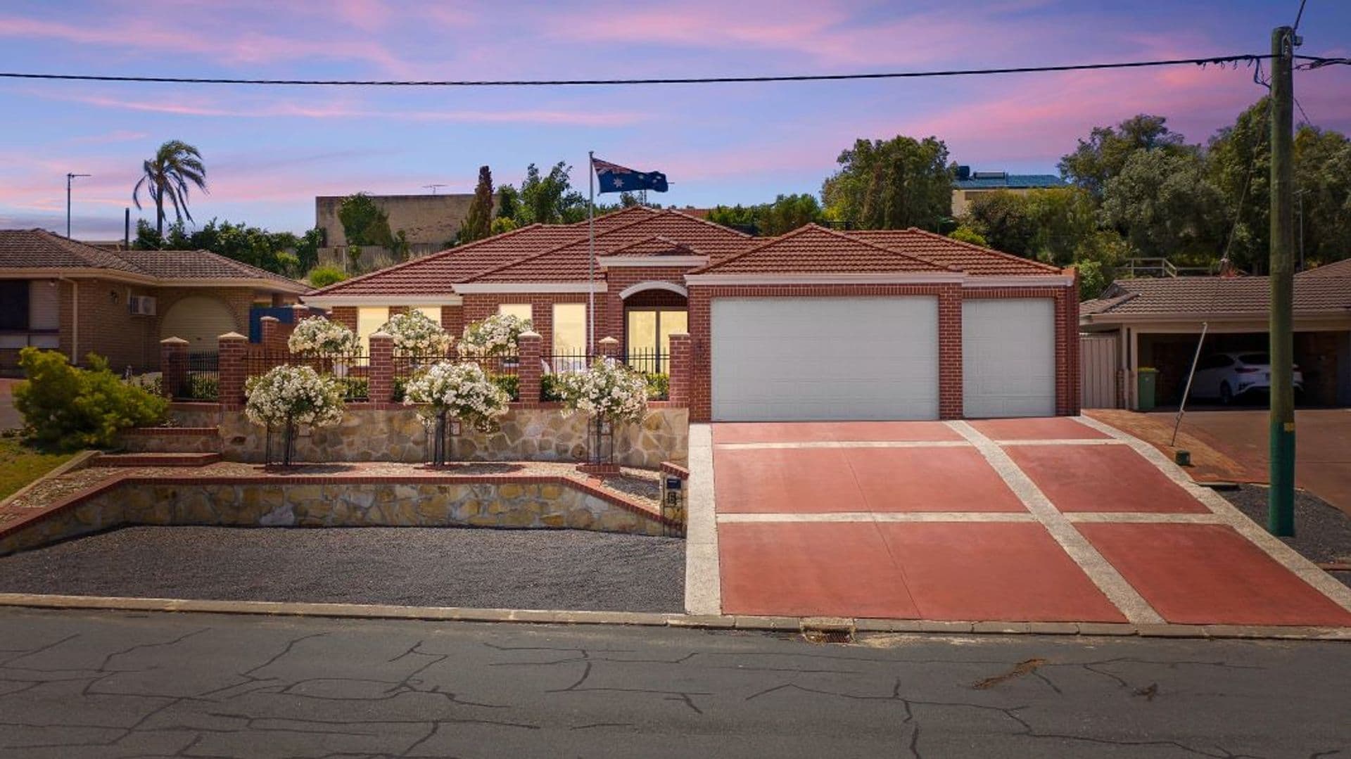 6 Hakea Crescent, South Bunbury, WA, 6230, South Bunbury - Thumbnail 2