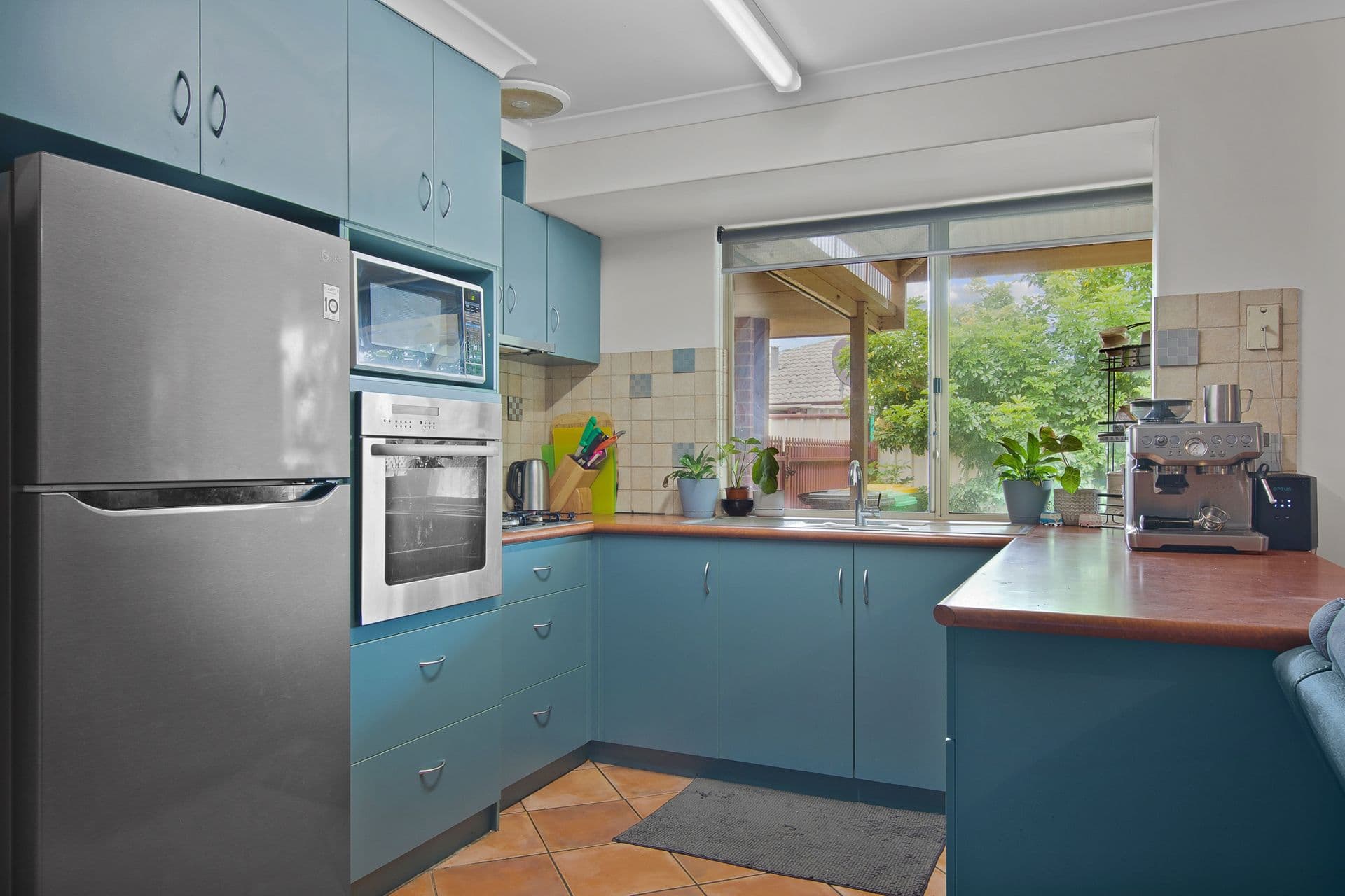 37/23 Casuarina Drive, Bunbury, WA, 6230, Australind - Thumbnail 2