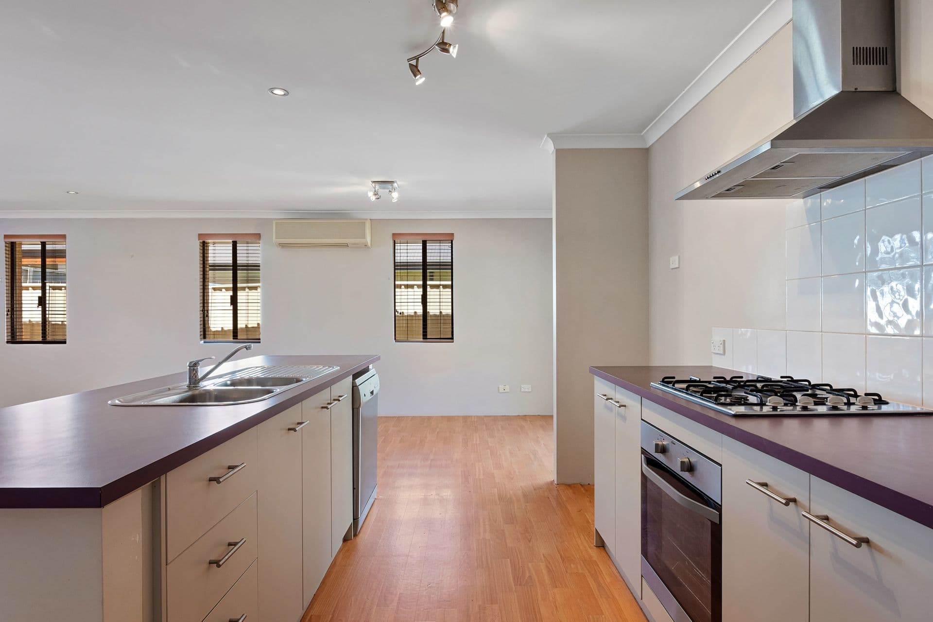 37/23 Casuarina Drive, Bunbury, WA, 6230, Glen Iris - Thumbnail 4