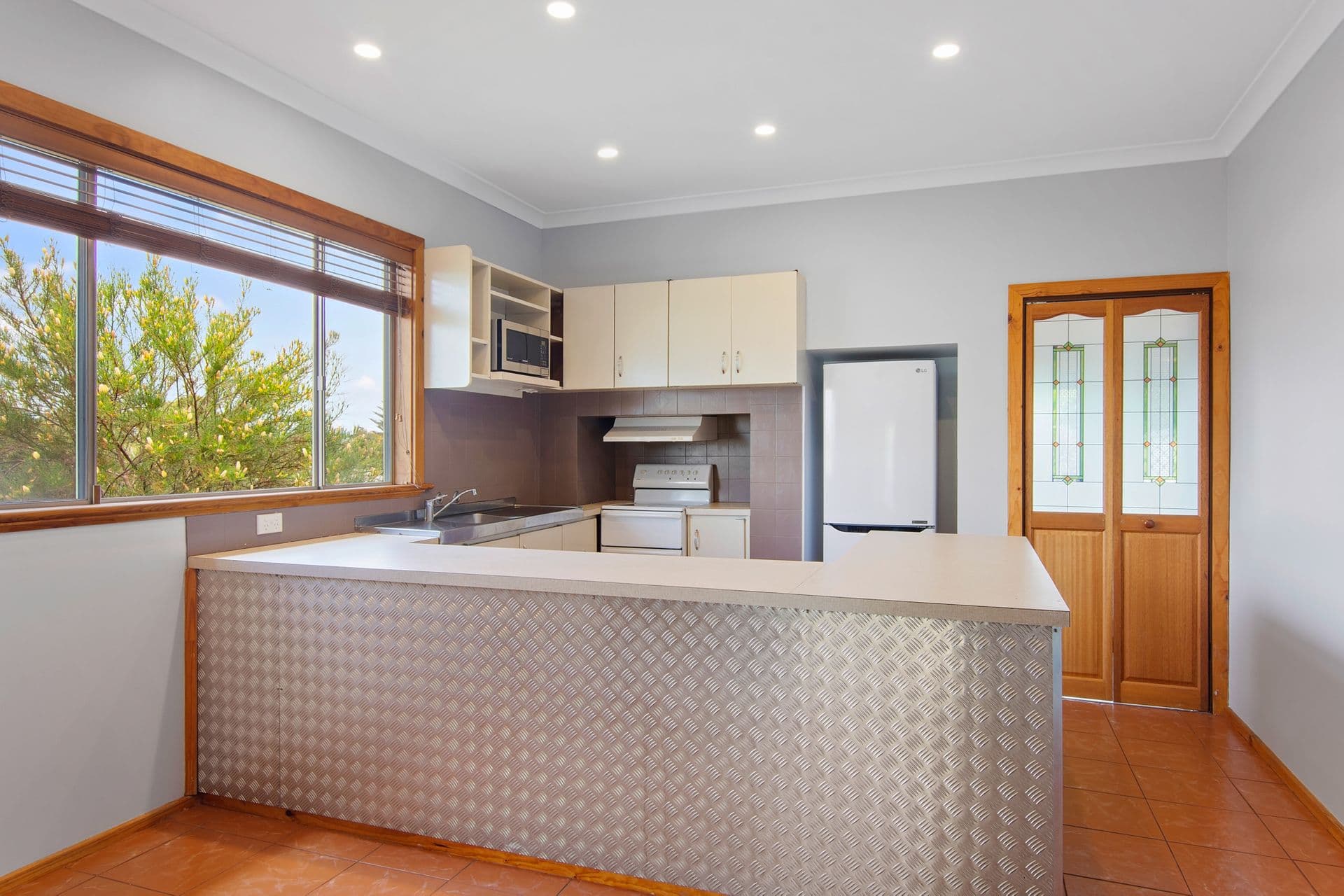 16 Mungalup Road, Collie, WA, 6225, Collie - Thumbnail 4