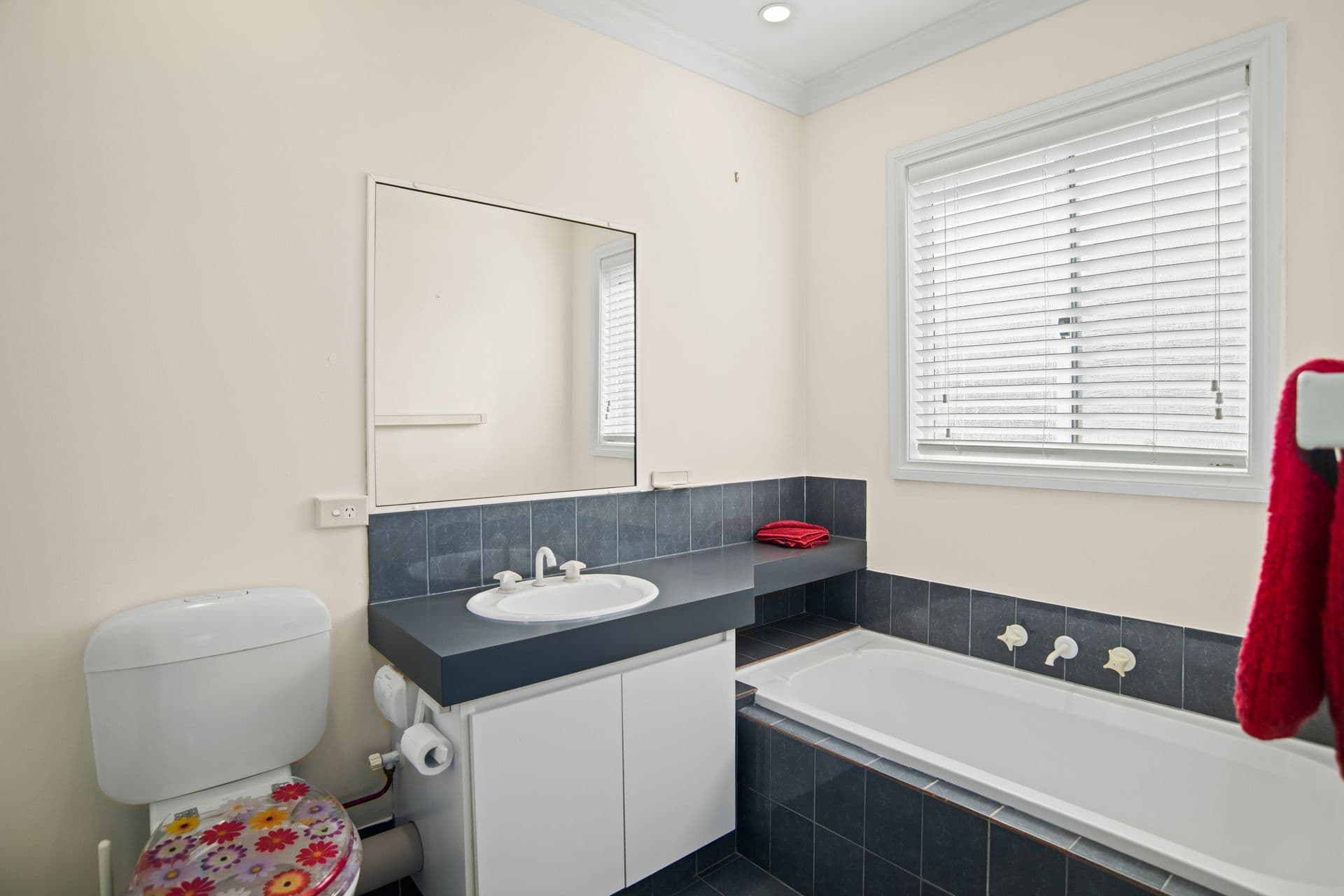 37/23 Casuarina Drive, Bunbury, WA, 6230, Nannup - Thumbnail 8