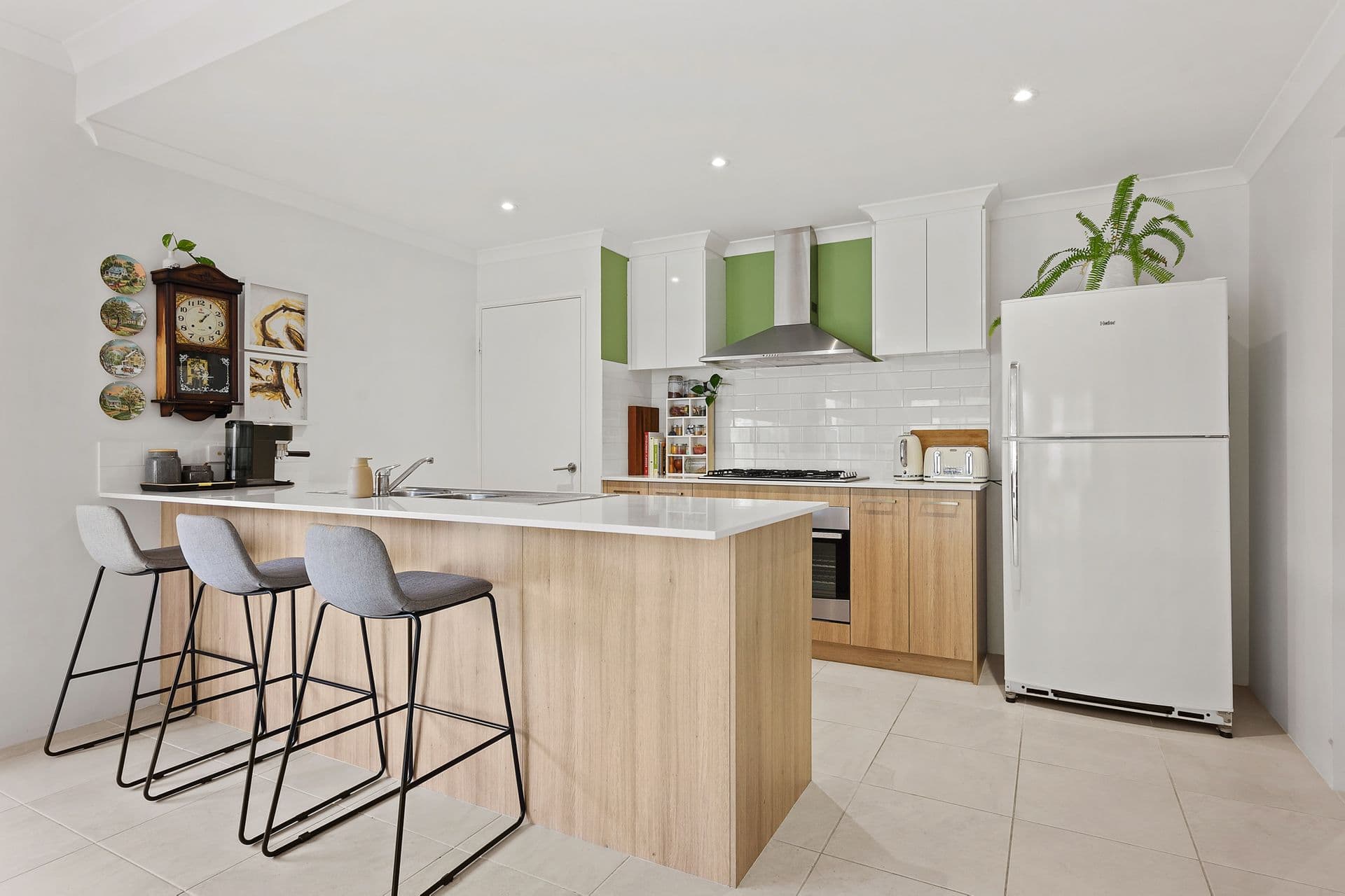 37/23 Casuarina Drive, Bunbury, WA, 6230, Abbey - Thumbnail 2