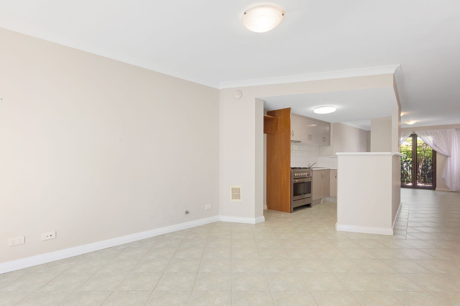 37/23 Casuarina Drive, Bunbury, WA, 6230, Bunbury - Thumbnail 5