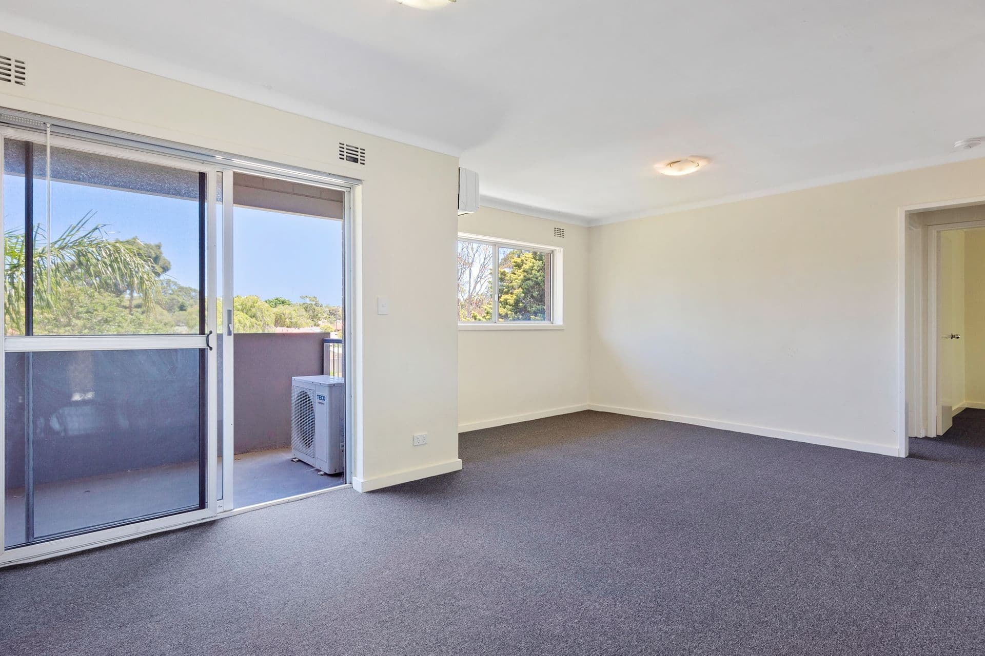 42/40 Reynolds Way, Withers, WA, 6230, Withers - Thumbnail 2