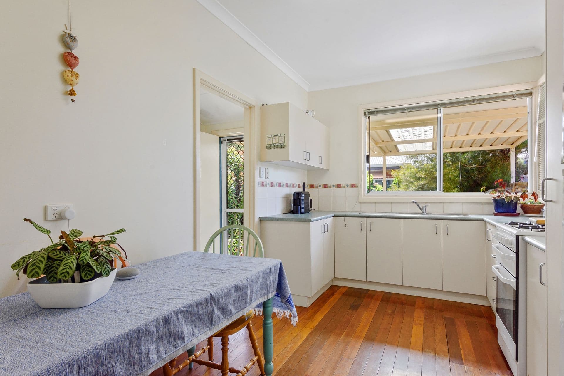 21 Absolon Street, Carey Park, WA, 6230, Carey Park - Thumbnail 2
