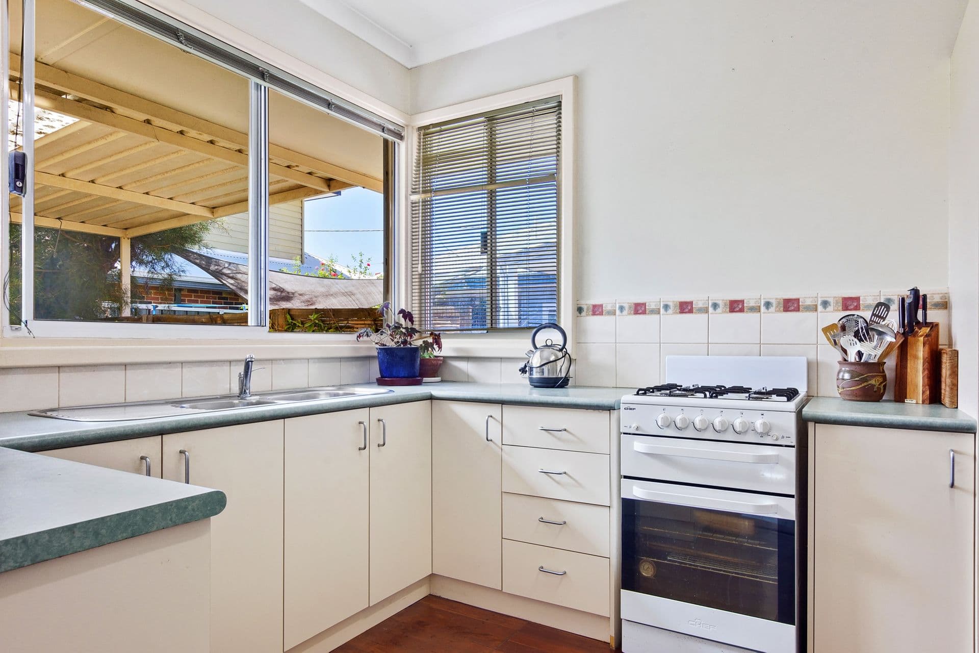 21 Absolon Street, Carey Park, WA, 6230, Carey Park - Thumbnail 3