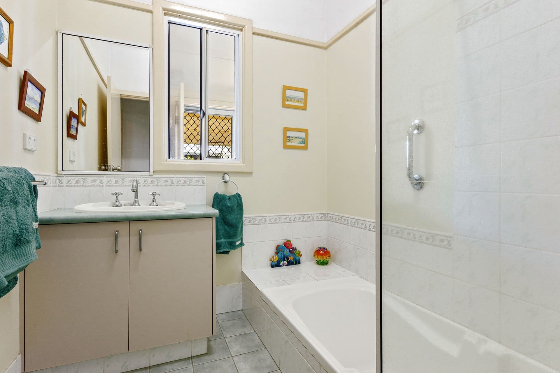 21 Absolon Street, Carey Park, WA, 6230, Carey Park - Thumbnail 8