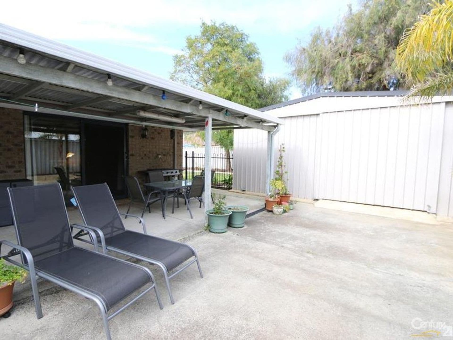 2/4 Bottlewood Court, BURLEIGH WATERS QLD 4220, Usher - Thumbnail 8