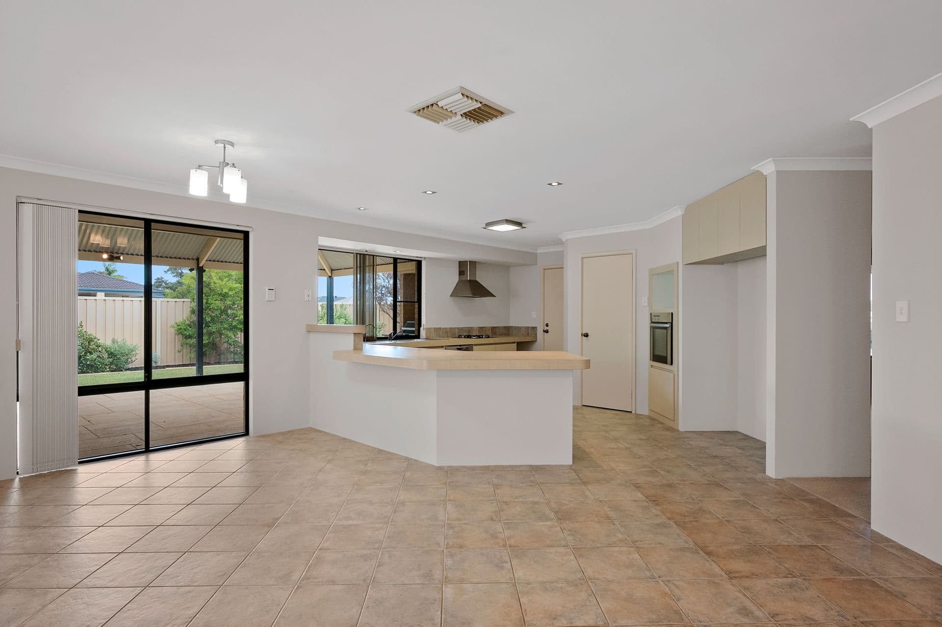 37/23 Casuarina Drive, Bunbury, WA, 6230, Eaton - Thumbnail 4