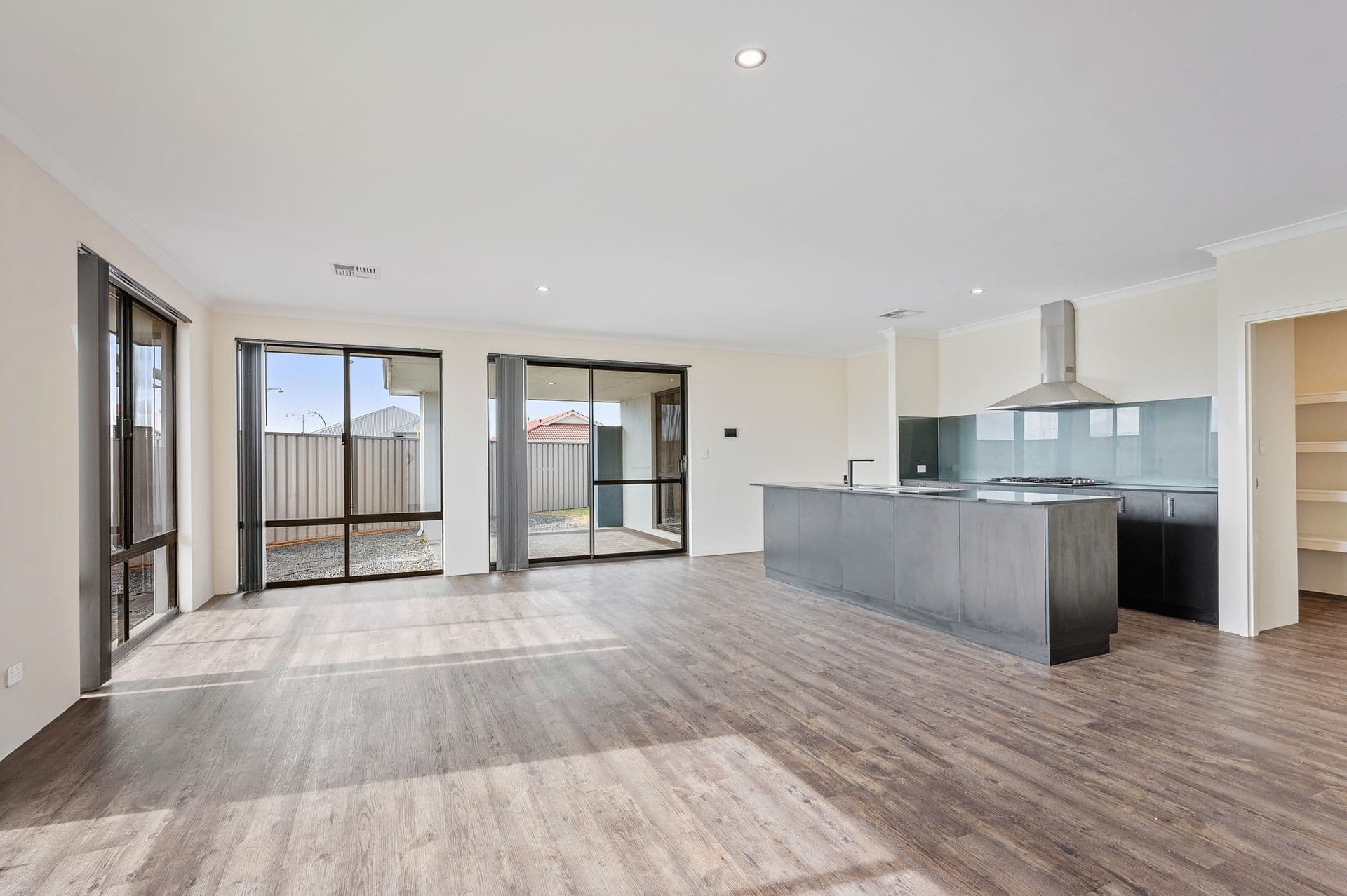 37/23 Casuarina Drive, Bunbury, WA, 6230, Australind - Thumbnail 2