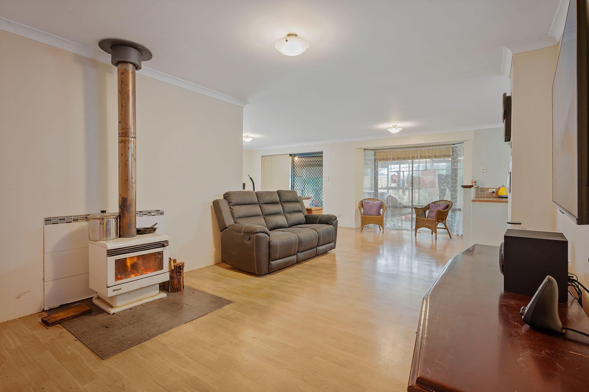 37/23 Casuarina Drive, Bunbury, WA, 6230, College Grove - Thumbnail 2