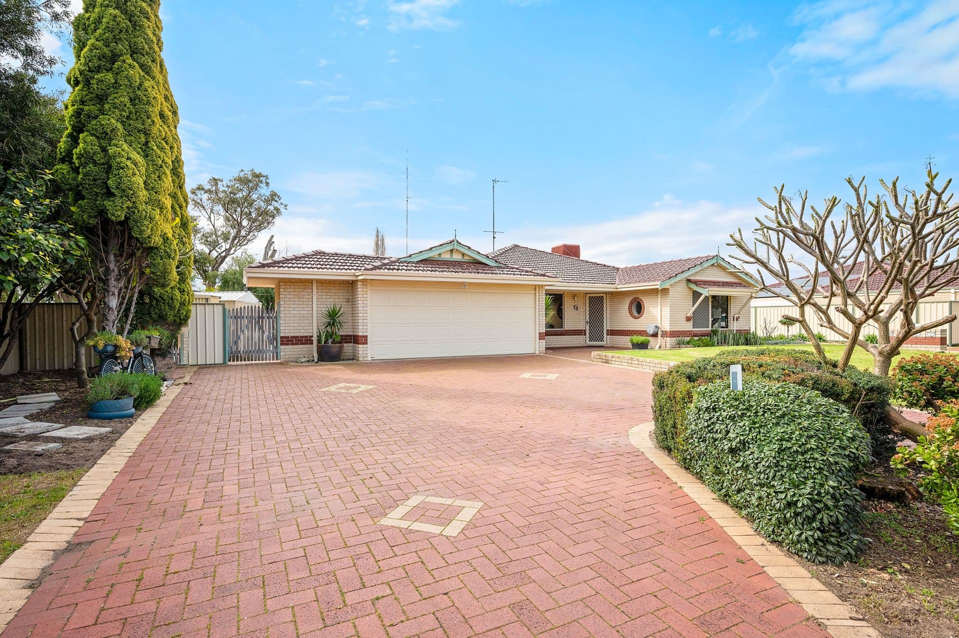 1/4 Queensbury Street, South Bunbury, WA, 6230, South Bunbury - Thumbnail 2