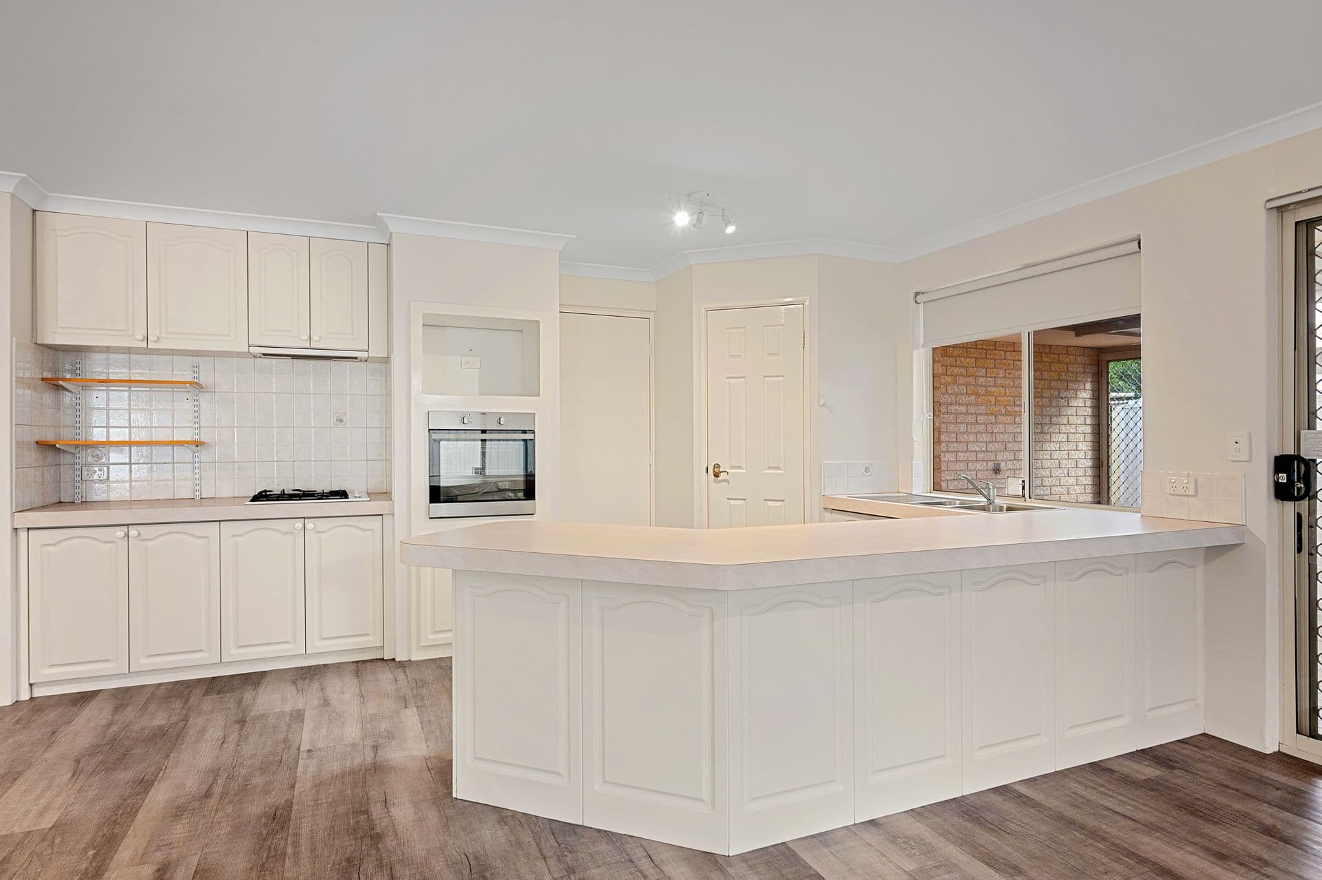 1/4 Queensbury Street, South Bunbury, WA, 6230, South Bunbury - Thumbnail 4