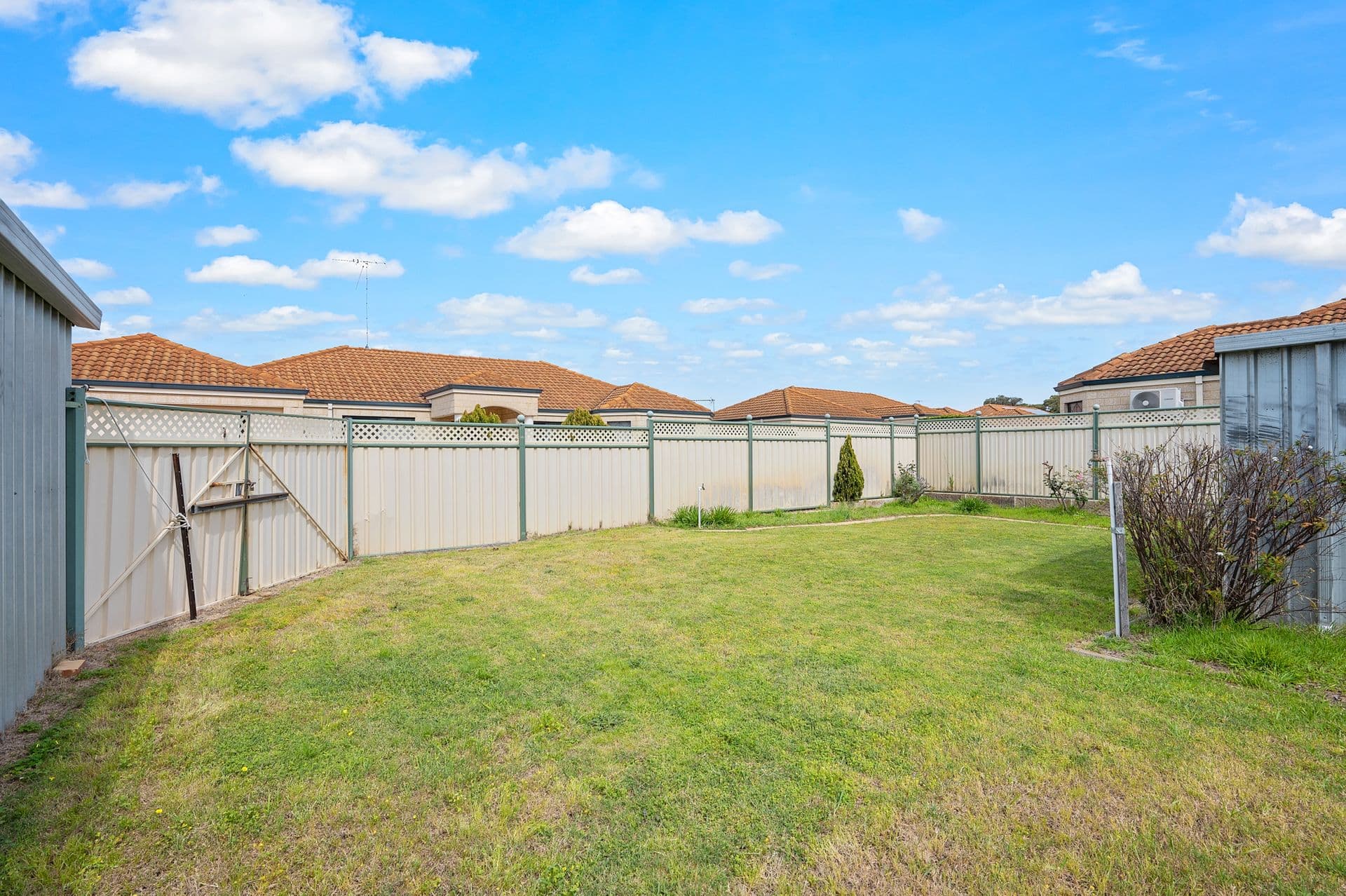 37/23 Casuarina Drive, Bunbury, WA, 6230, South Bunbury - Thumbnail 2