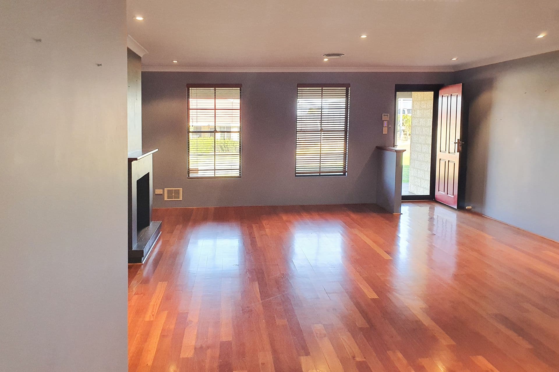 37/23 Casuarina Drive, Bunbury, WA, 6230, Usher - Thumbnail 2