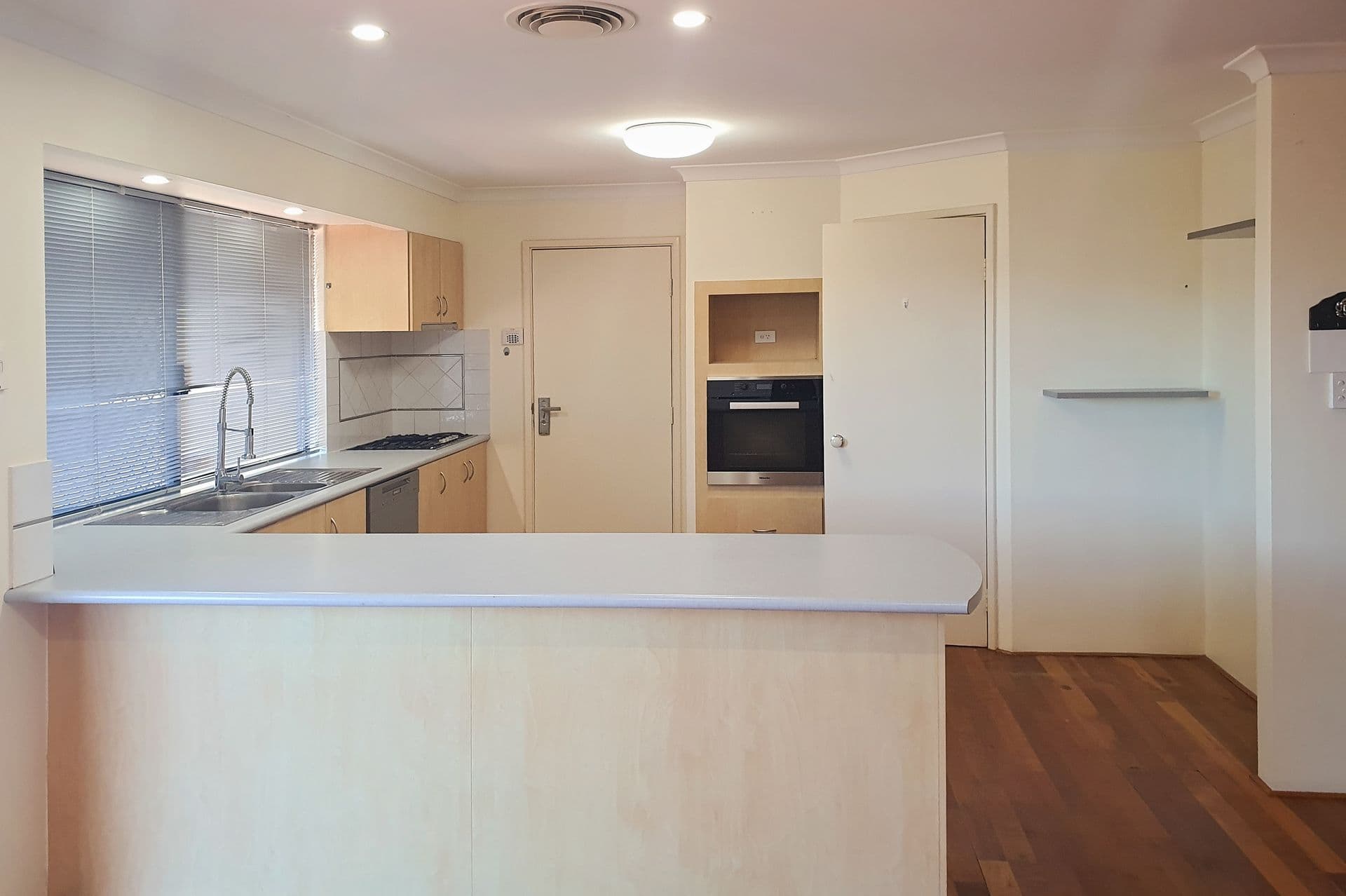 37/23 Casuarina Drive, Bunbury, WA, 6230, Usher - Thumbnail 5