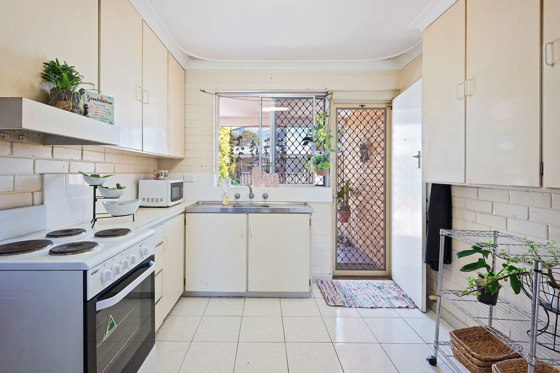 3/288 Blair Street, South Bunbury, WA, 6230, South Bunbury - Thumbnail 4