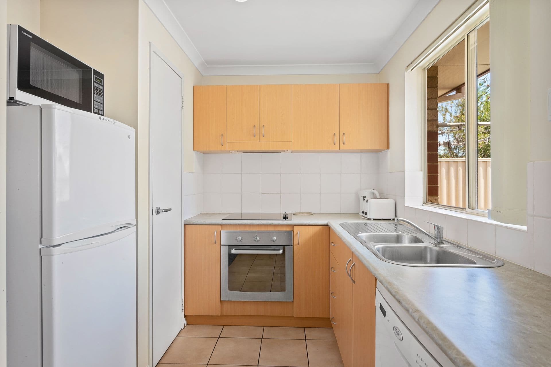 8/8 Ash Mews, Collie, WA, 6225, Collie - Thumbnail 4
