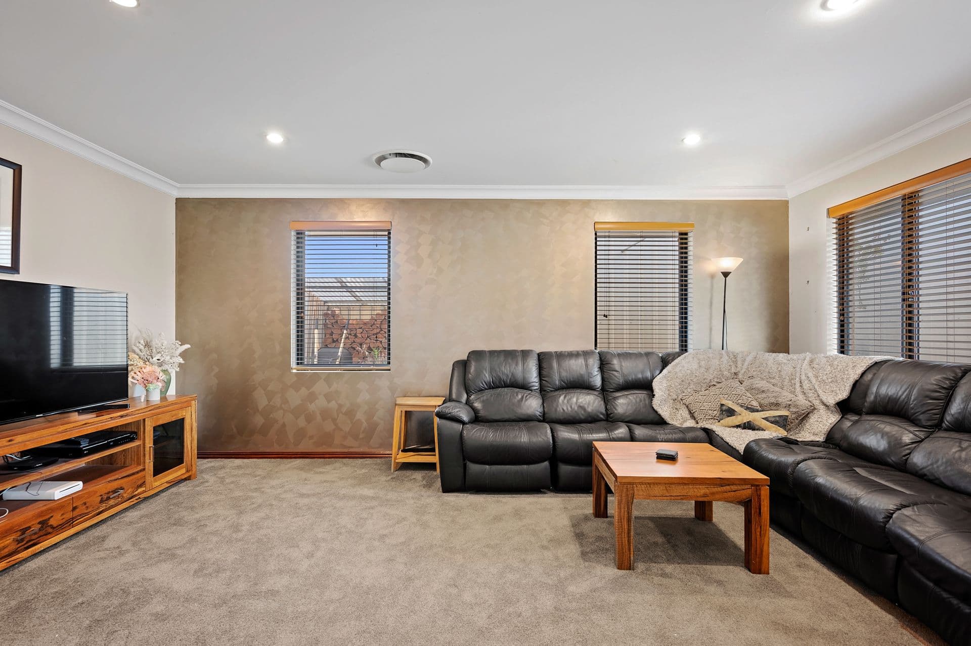 37/23 Casuarina Drive, Bunbury, WA, 6230, Dardanup - Thumbnail 2