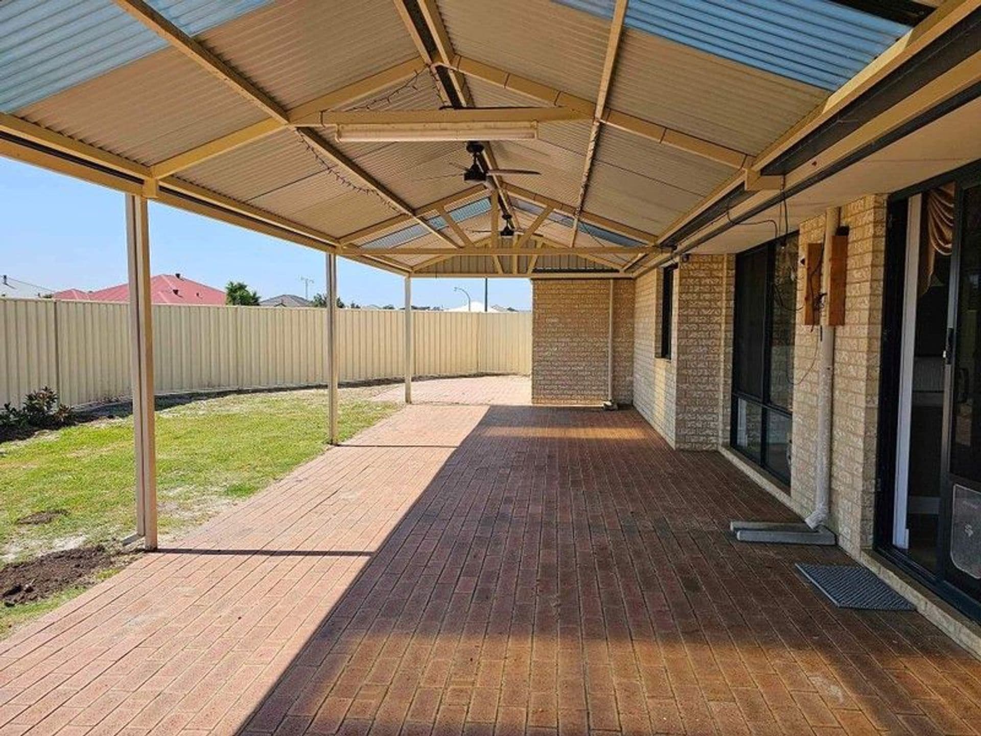 38 Grandite Fairway, Australind, WA, 6233, Australind - Thumbnail 2
