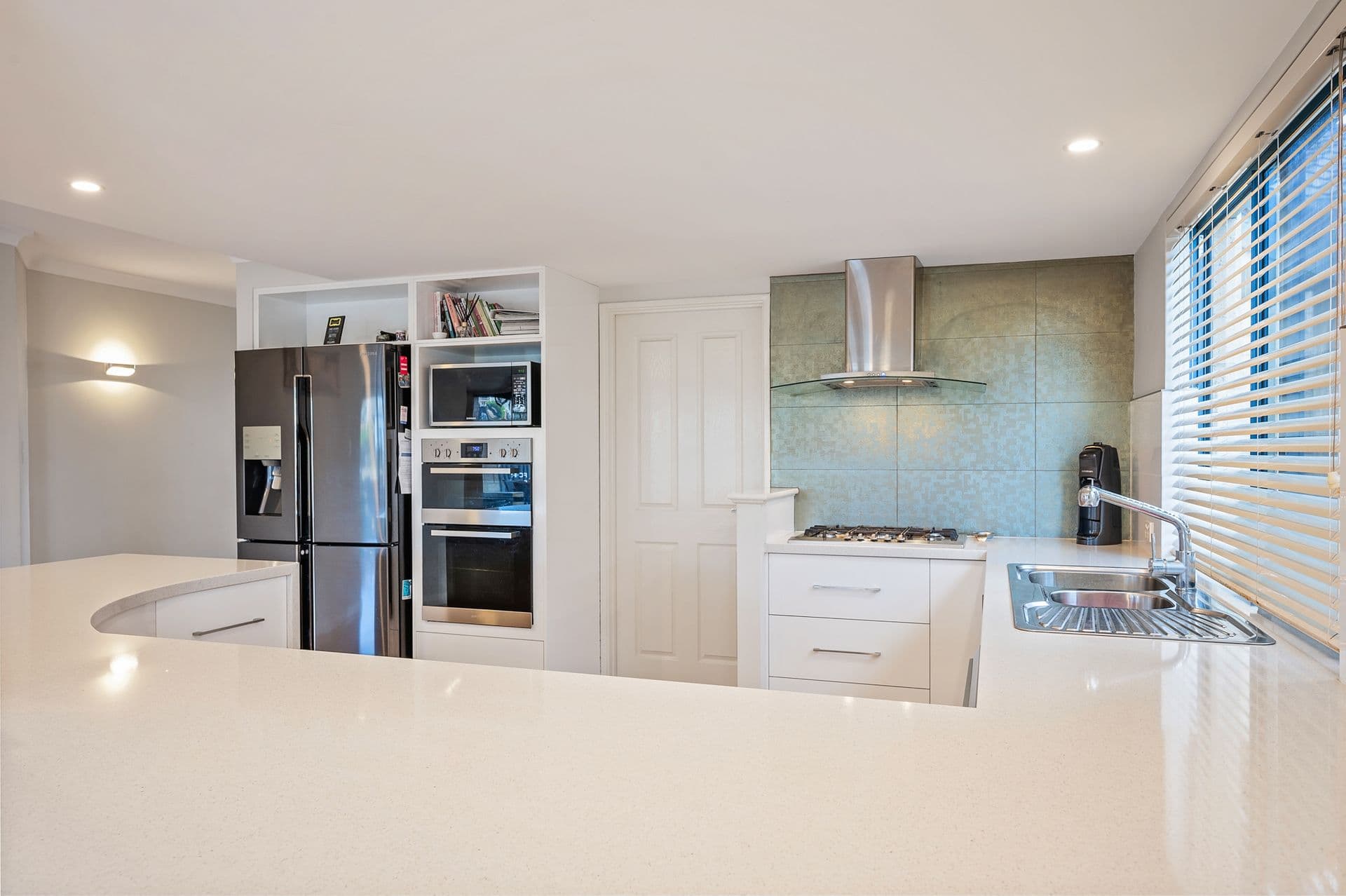 37/23 Casuarina Drive, Bunbury, WA, 6230, Pelican Point - Thumbnail 4