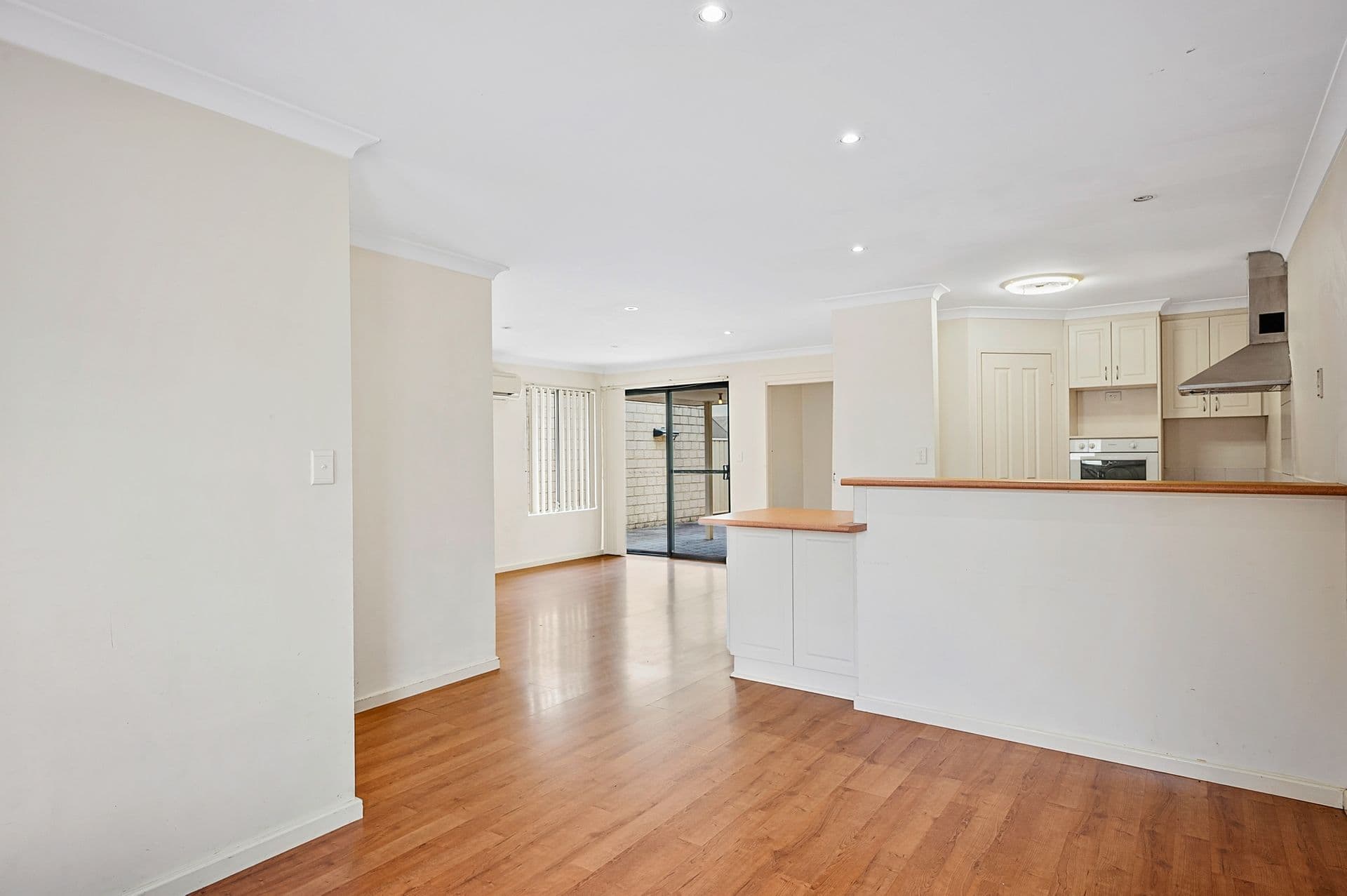 3/69A (7/69A) Johnston Street, Collie, WA, 6225, Collie - Thumbnail 3