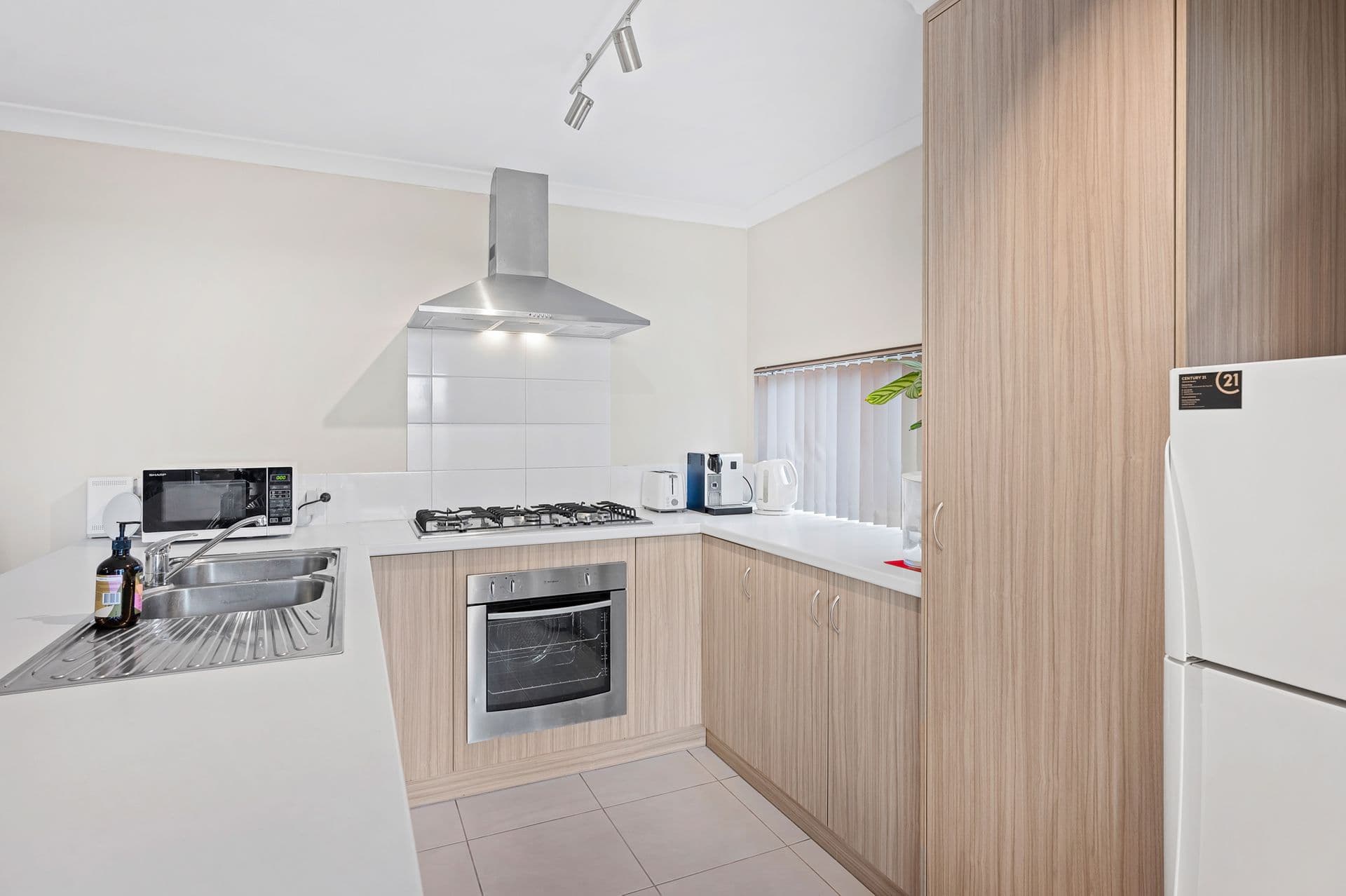 37/23 Casuarina Drive, Bunbury, WA, 6230, South Bunbury - Thumbnail 6