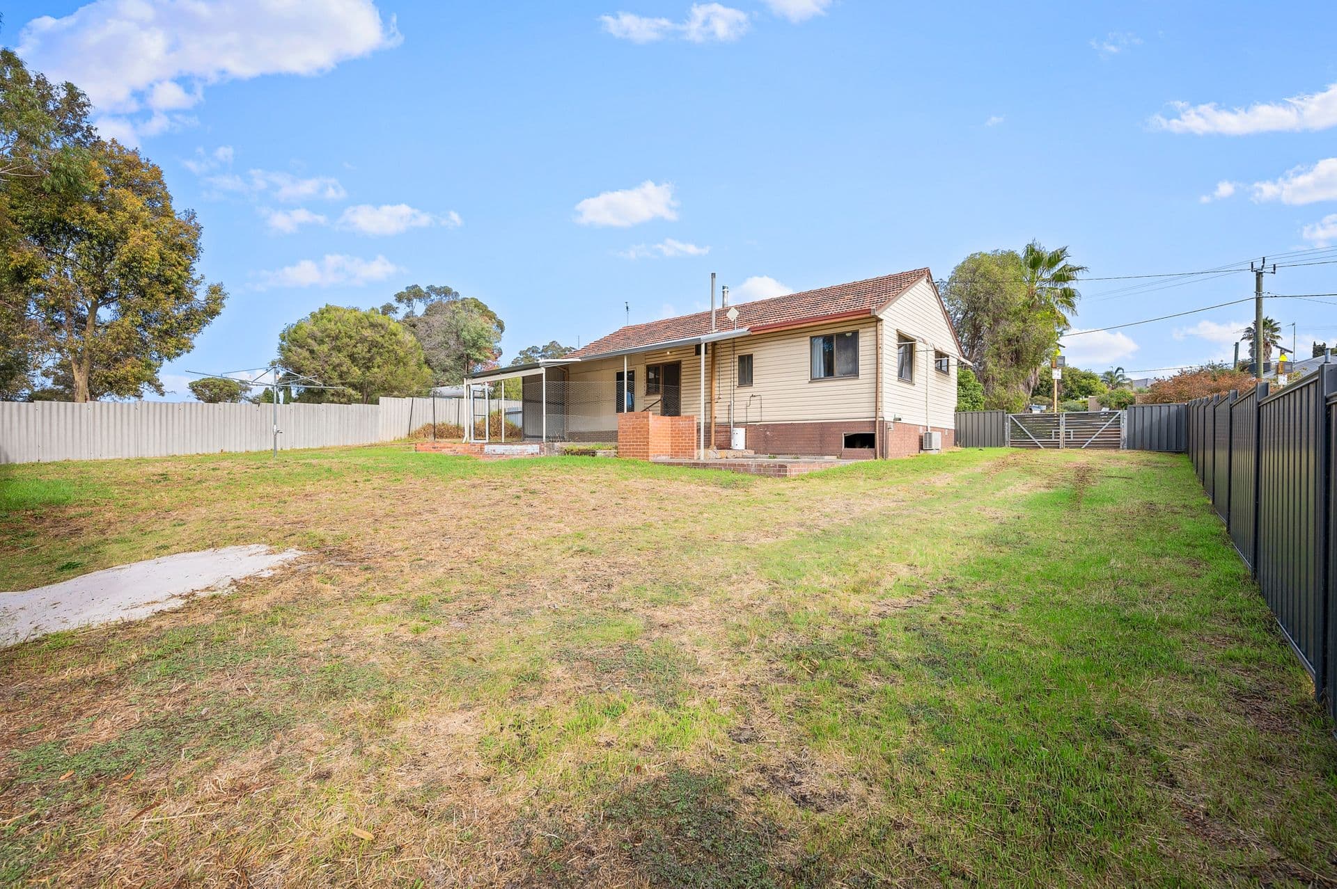 272 Steere St North, Collie, WA, 6225, Collie - Thumbnail 3