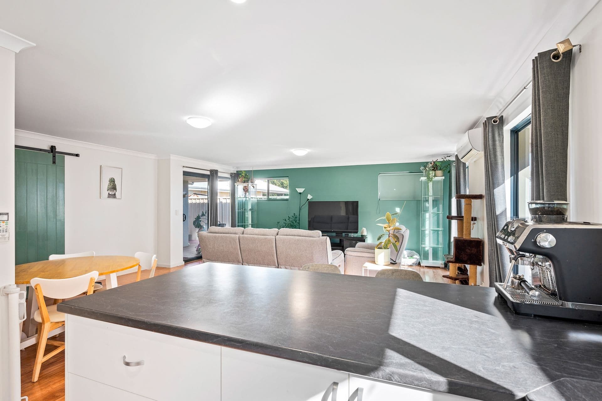 12/87 Clarke Street, South Bunbury, WA, 6230, South Bunbury - Thumbnail 3