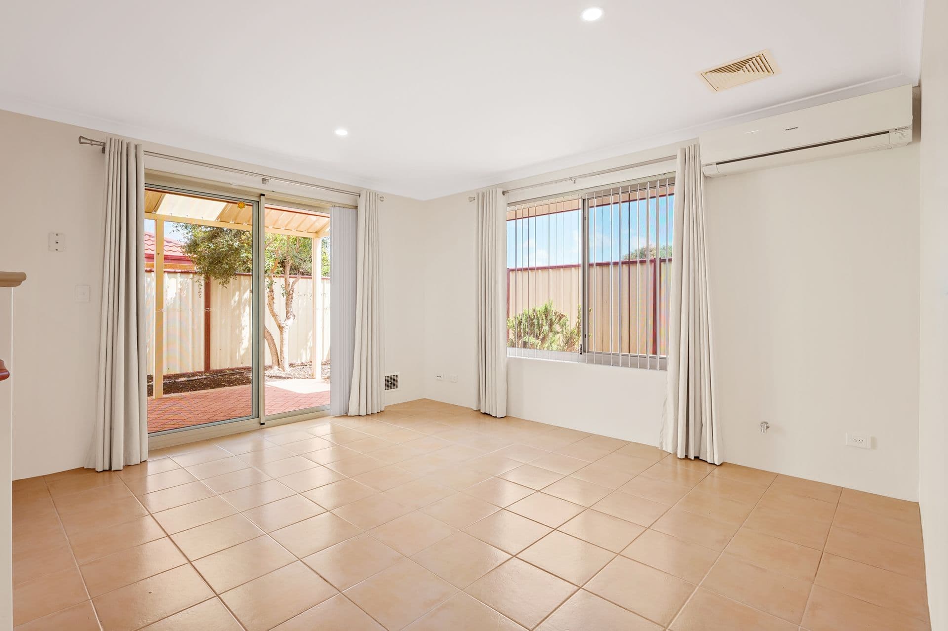 10/15 Wakefield Crescent, Australind, WA, 6233, Australind - Thumbnail 4