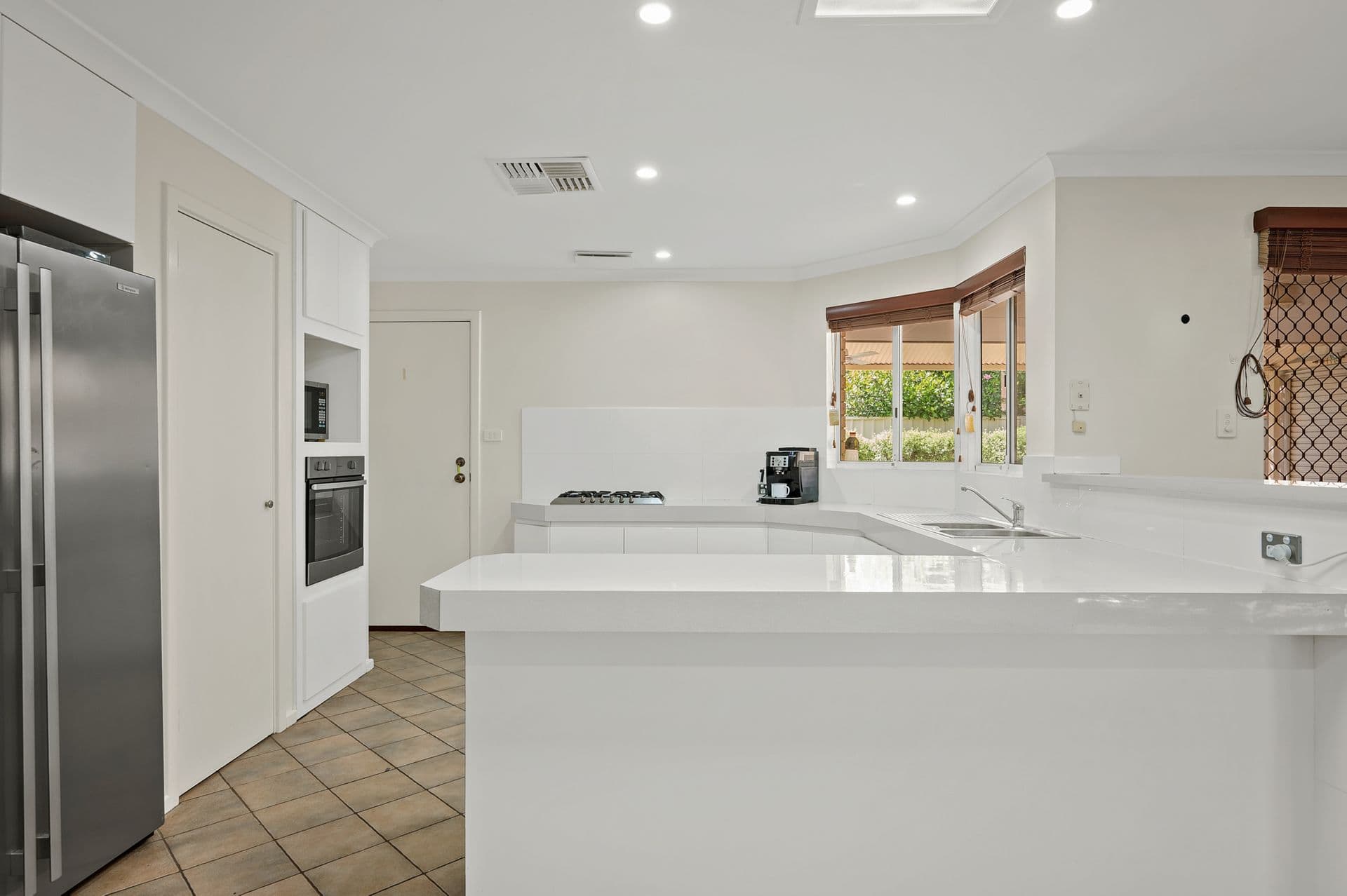 37/23 Casuarina Drive, Bunbury, WA, 6230, Burekup - Thumbnail 4