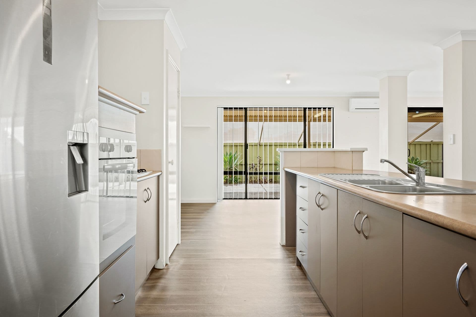 37/23 Casuarina Drive, Bunbury, WA, 6230, Australind - Thumbnail 3