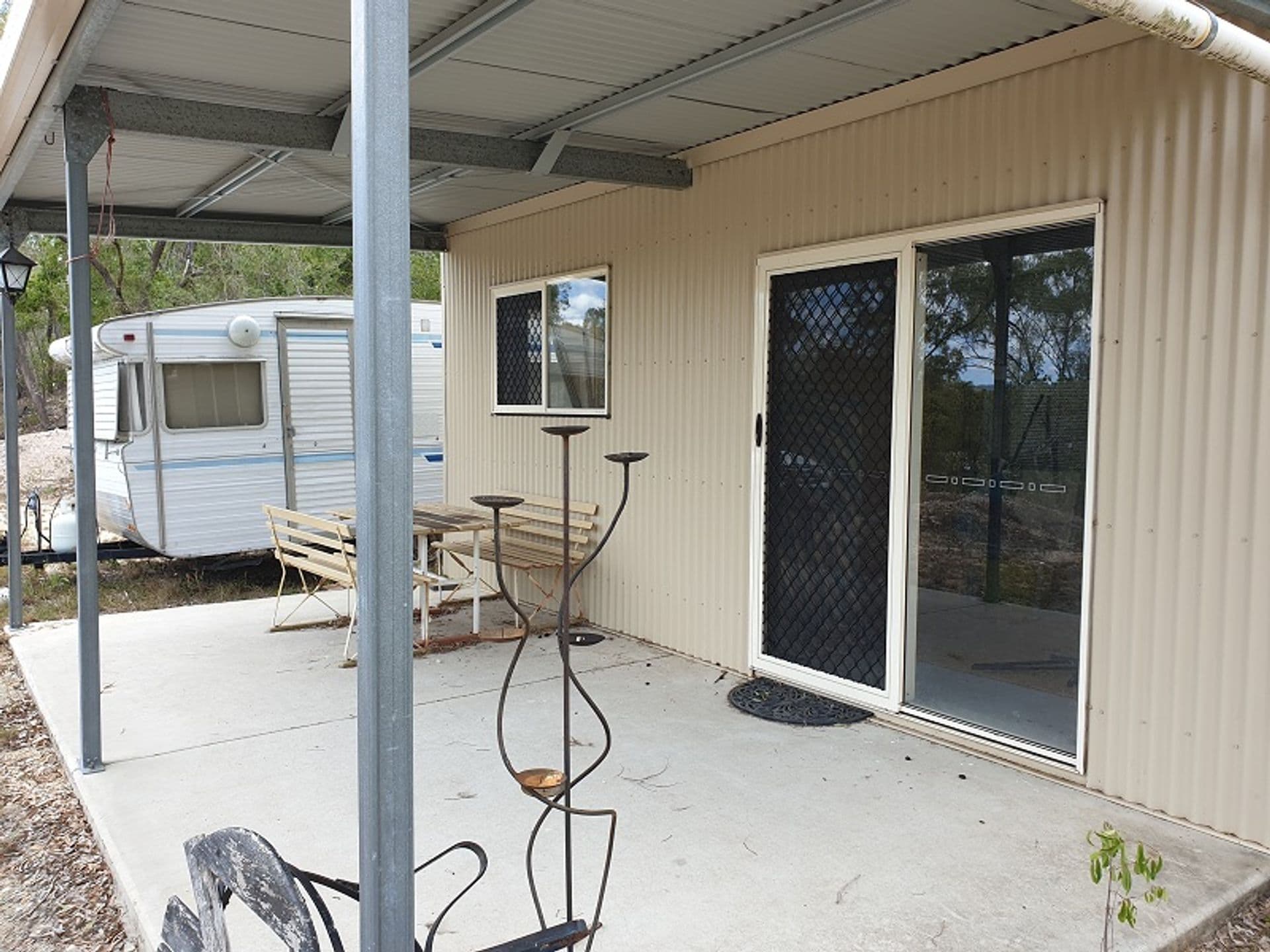 18 Hill Street, Stanwell, QLD, 4702, Stanwell - Thumbnail 3