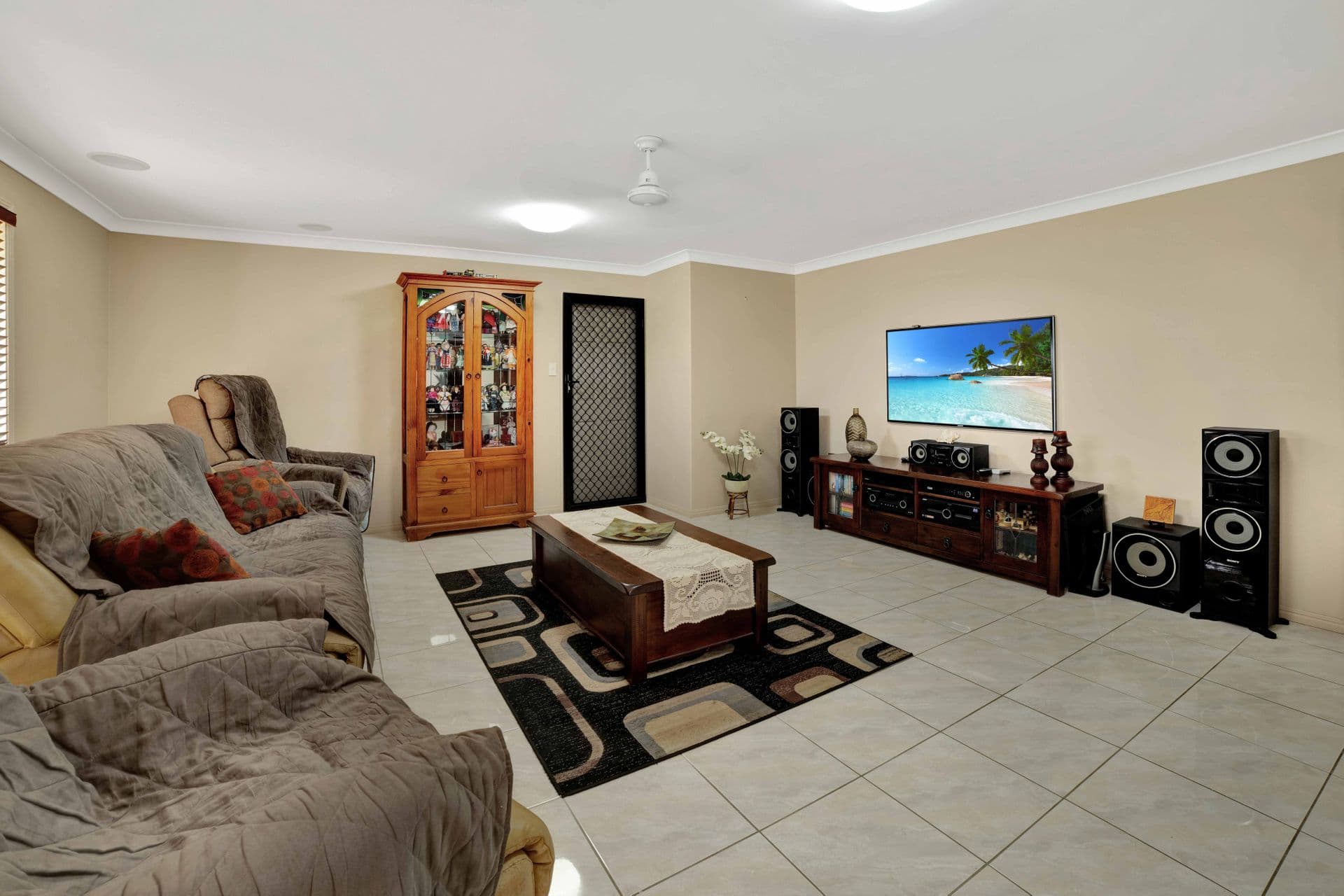 7 Skyline Drive, Norman Gardens, QLD, 4701, Norman Gardens - Thumbnail 8