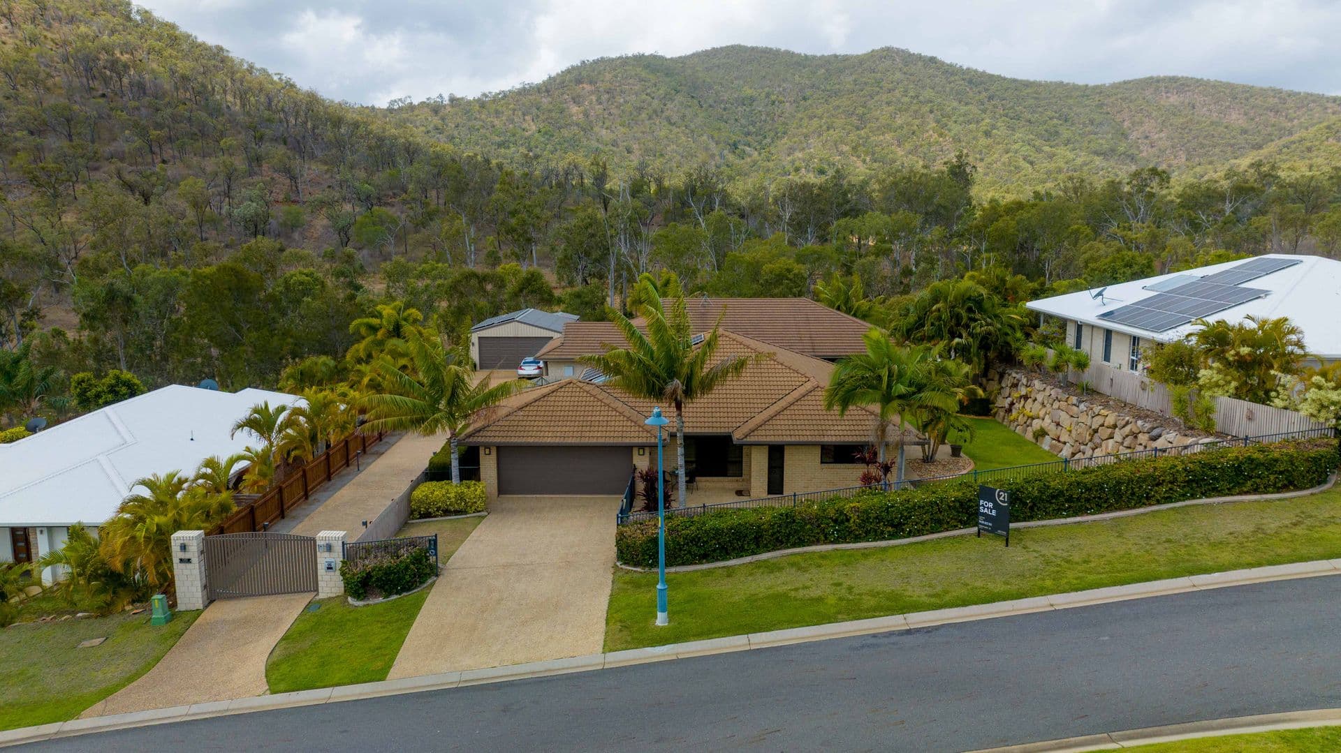 7 Skyline Drive, Norman Gardens, QLD, 4701, Norman Gardens - Thumbnail 3