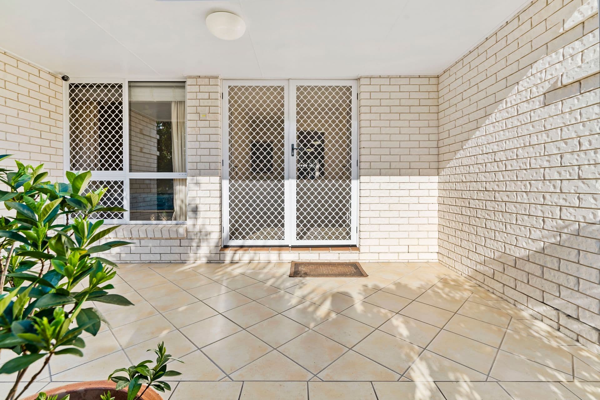 34 Kavanagh Crescent, Koongal, QLD, 4701, Koongal - Thumbnail 2