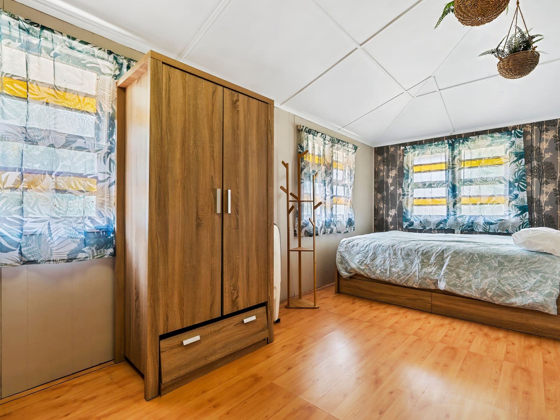 269 Joiner Street, Koongal, QLD, 4701, Koongal - Thumbnail 5