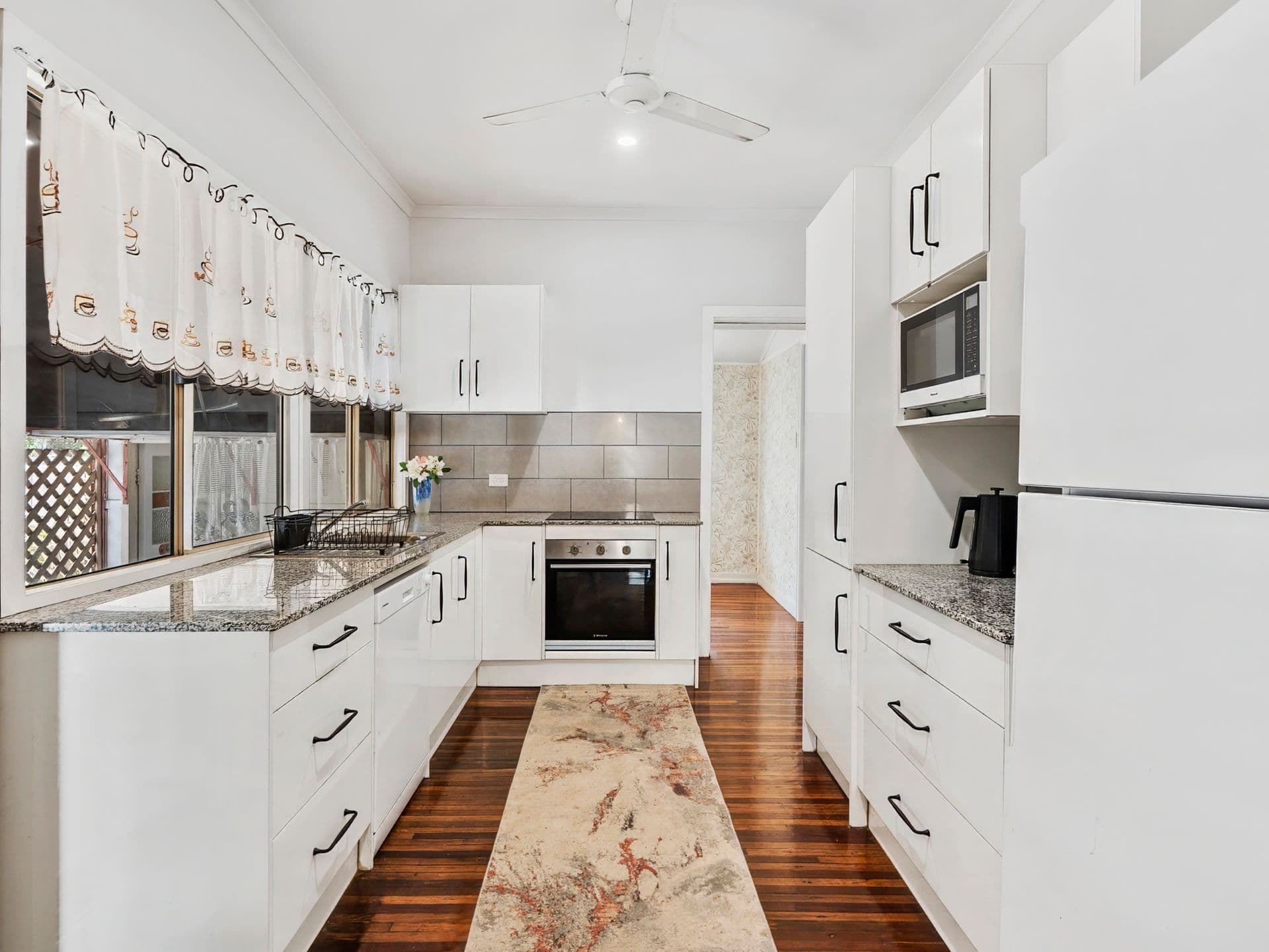 269 Joiner Street, Koongal, QLD, 4701, Koongal - Thumbnail 2