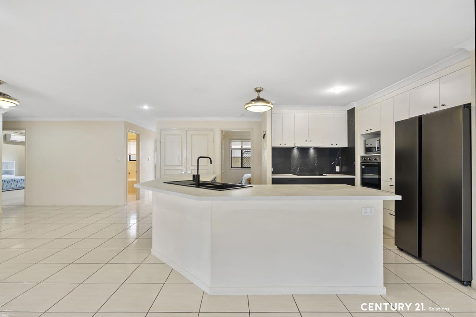 43 Fairfield Avenue, Norman Gardens, QLD, 4701, Norman Gardens - Thumbnail 6