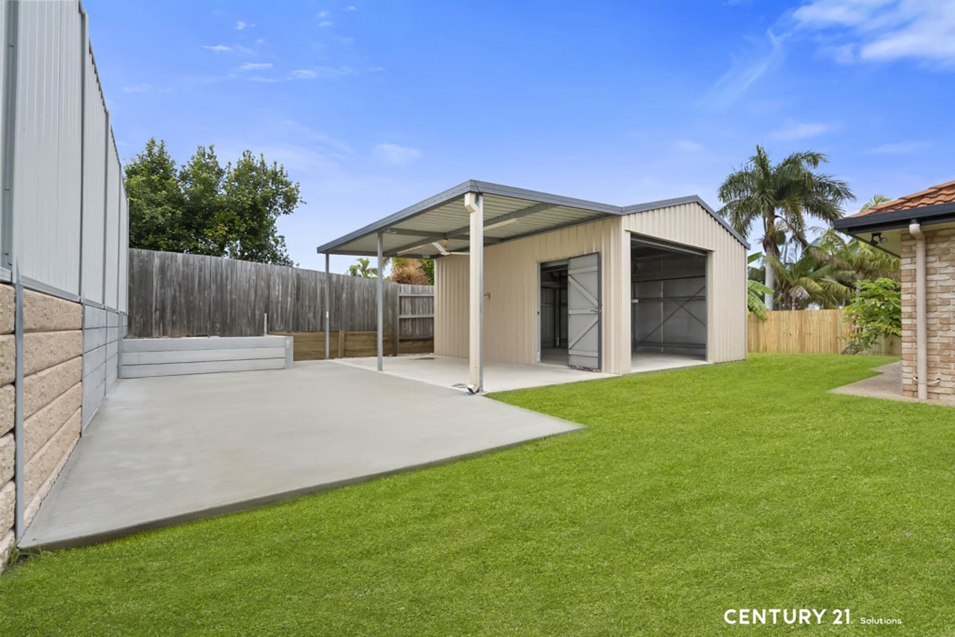 43 Fairfield Avenue, Norman Gardens, QLD, 4701, Norman Gardens - Thumbnail 2