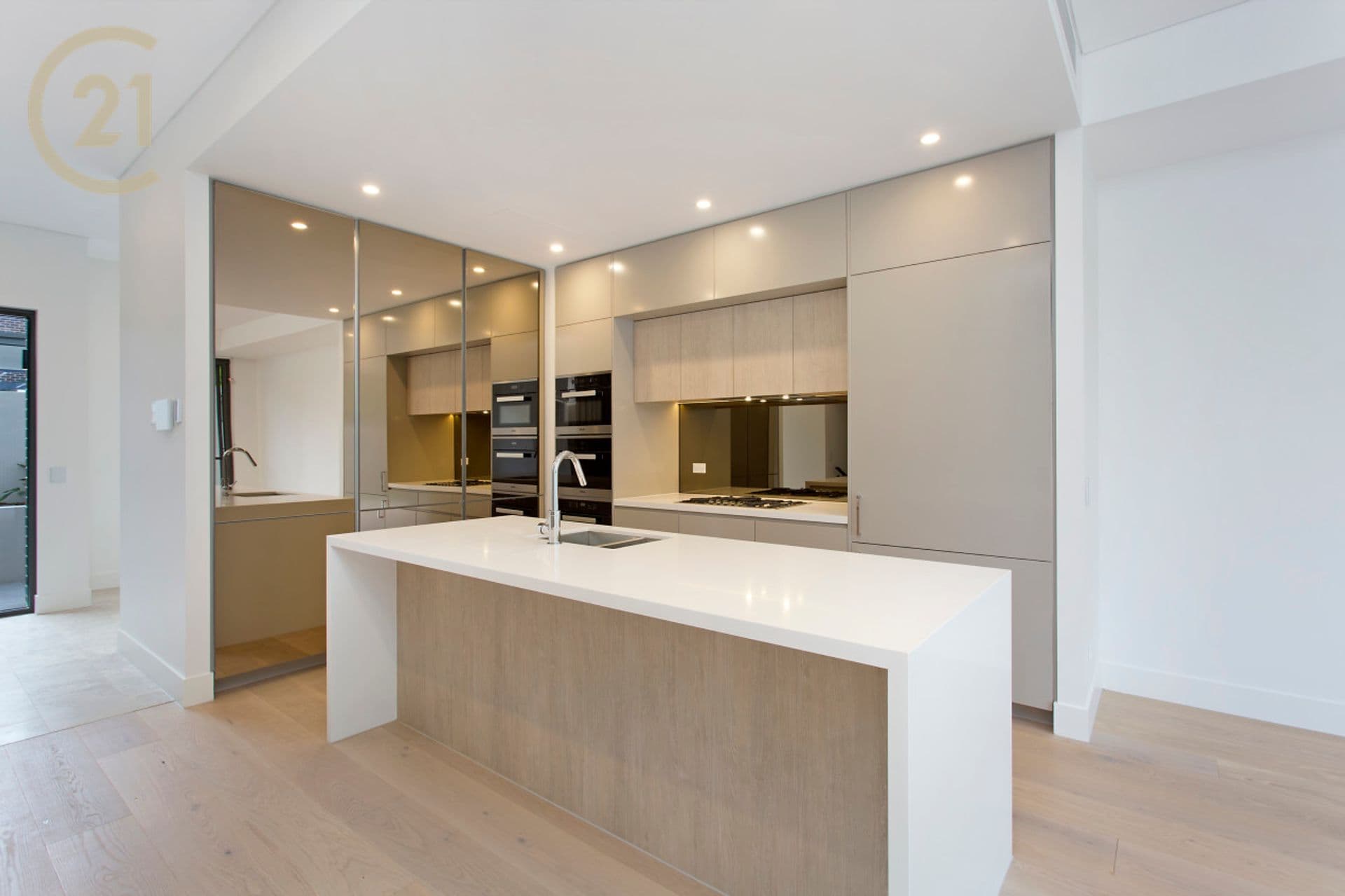 1/11 Railway Street, Chatswood, NSW, 2067, Warrawee - Thumbnail 2