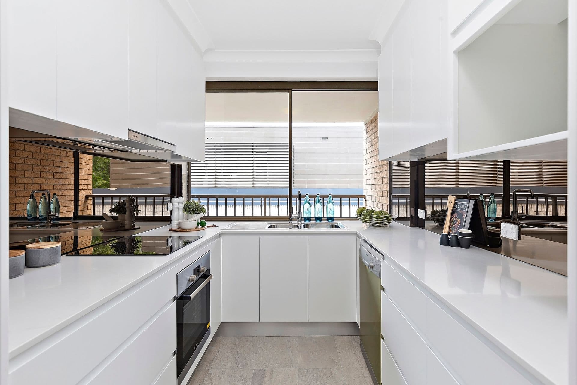 18/156  Military Road, Neutral Bay, NSW, 2089, Neutral Bay - Thumbnail 3